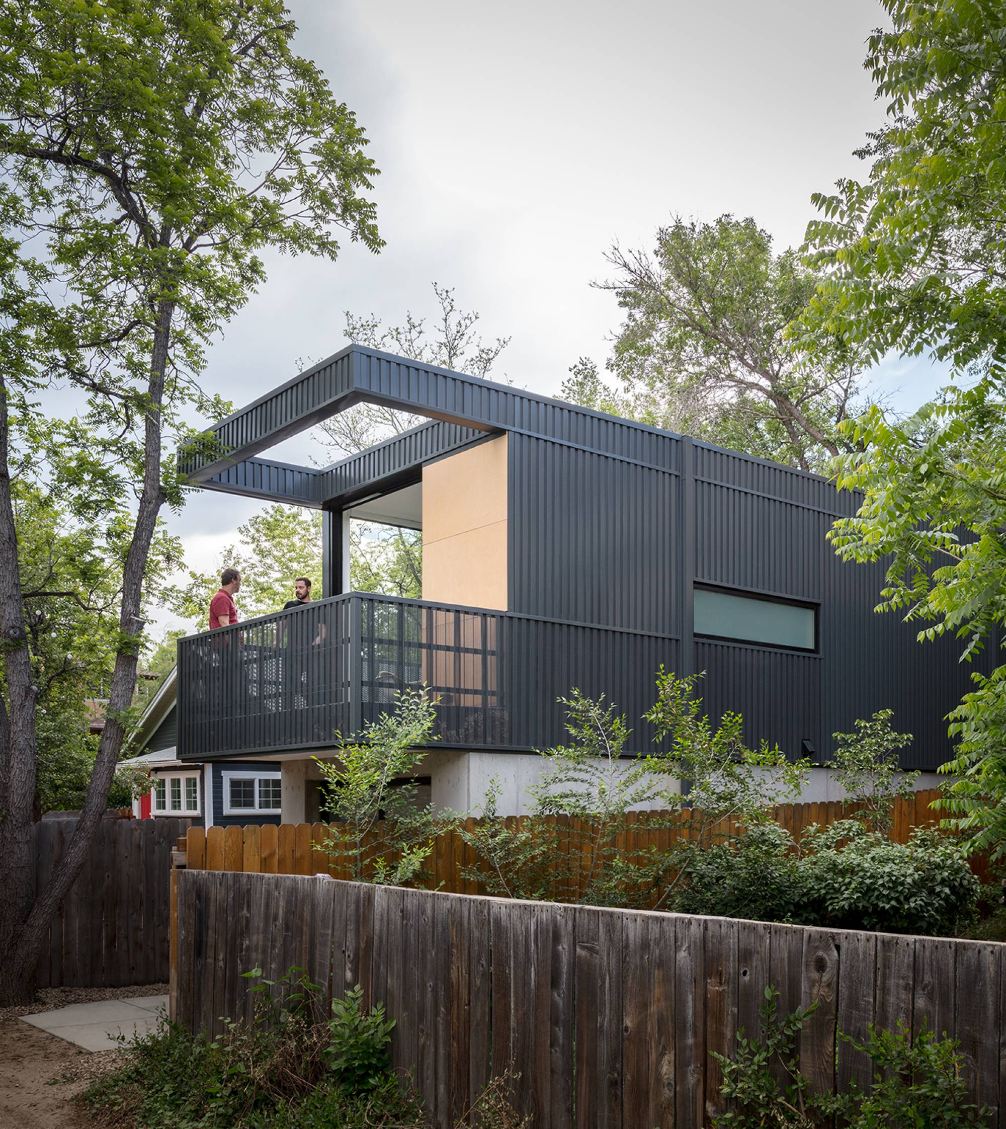 Space Pod — Studio B 