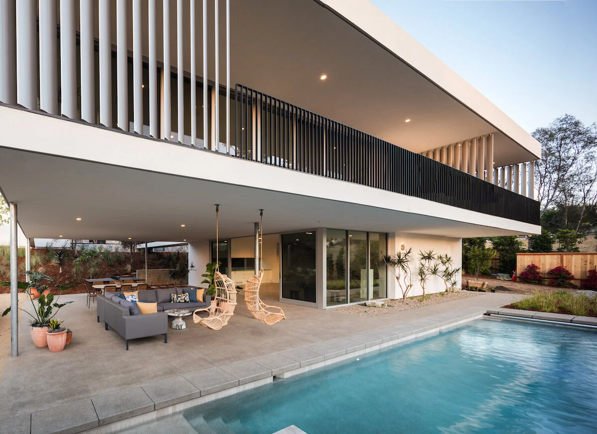 Athina — Nakhshab Development Design