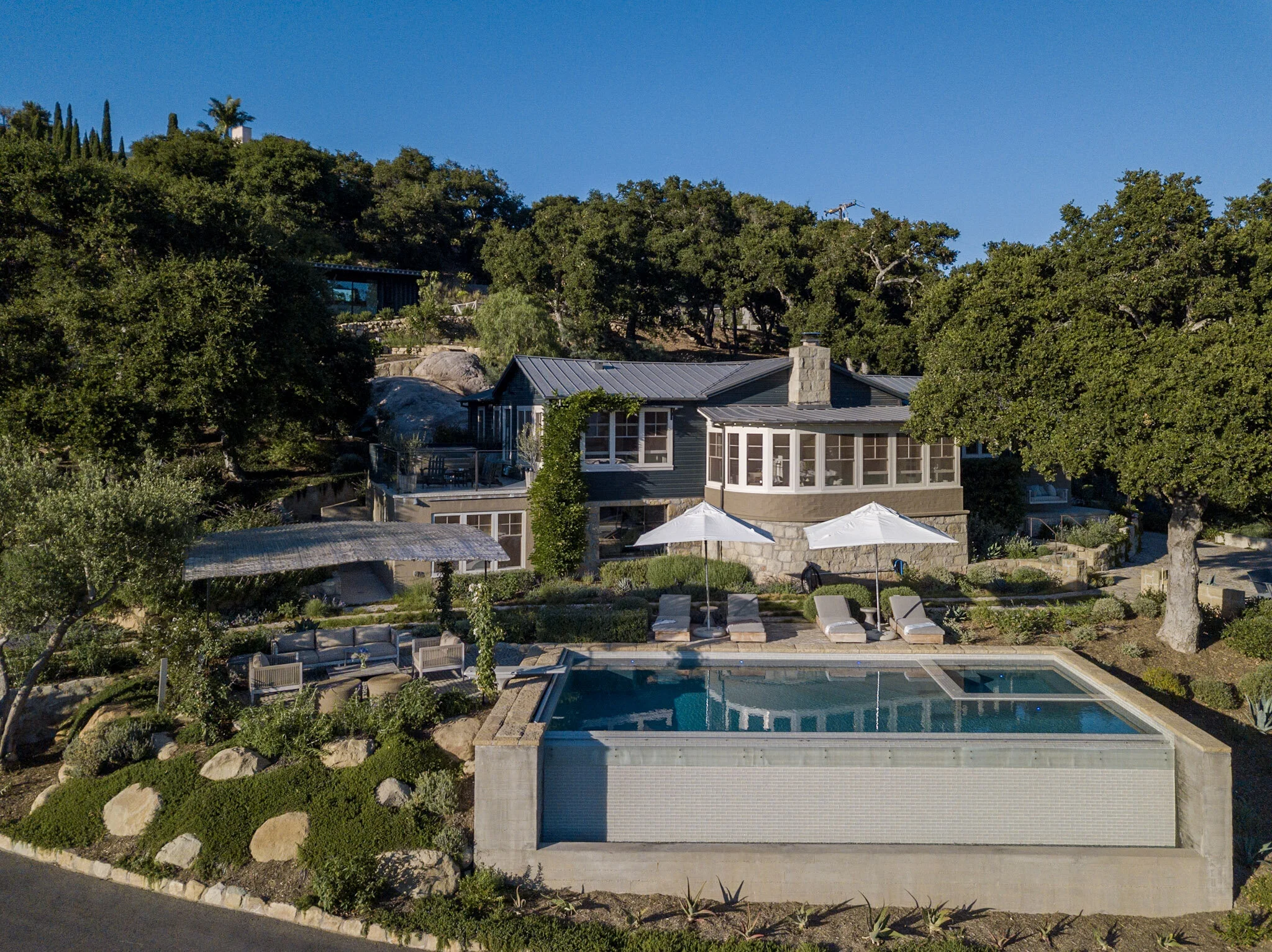 TORO CANYON — Becker Studios