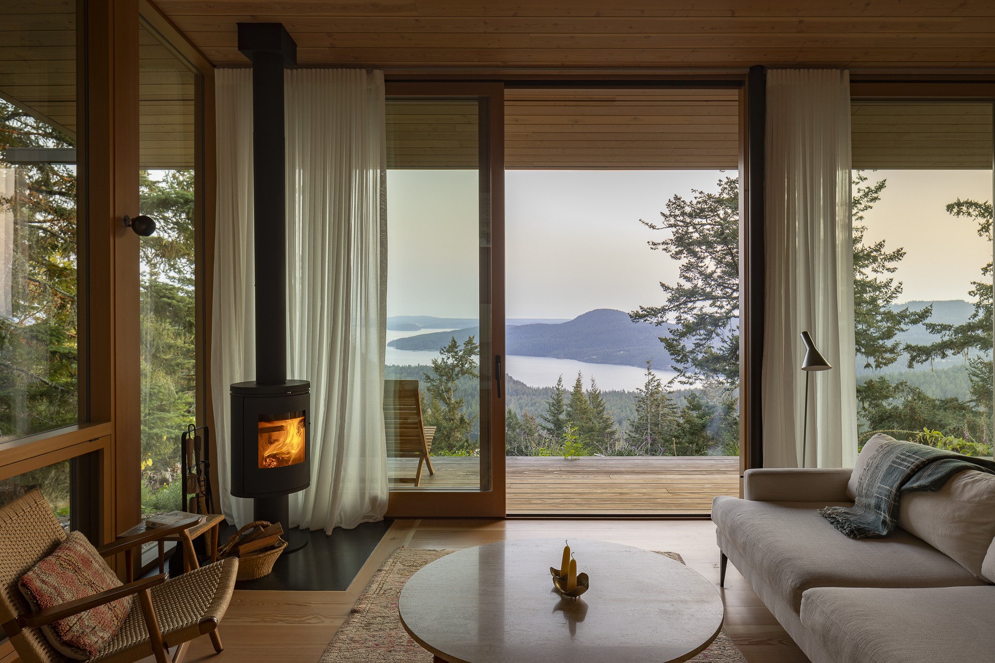 Heliotrope — Hillside Residence — Heliotrope Architects