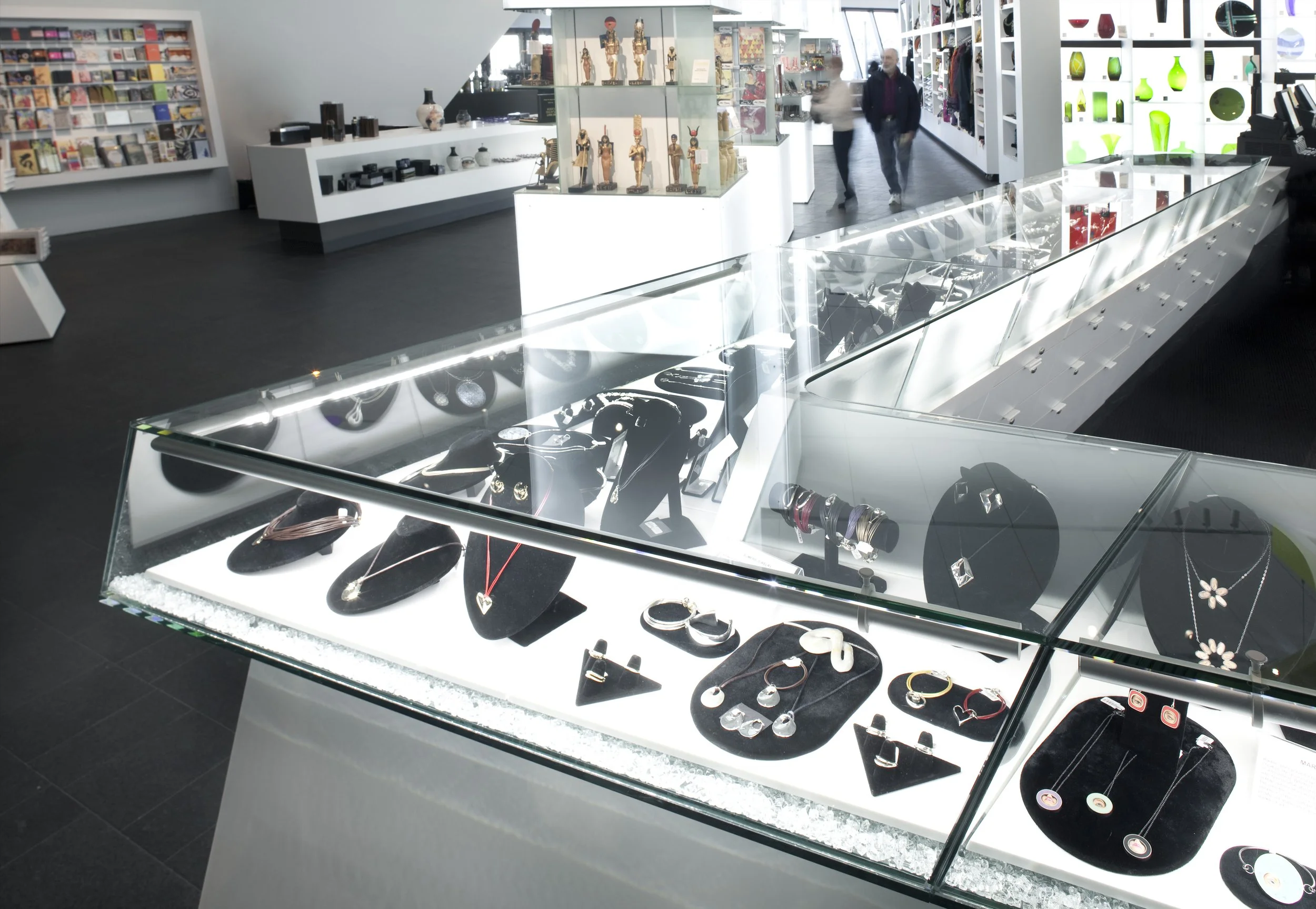 DAM MUSEUM SHOP — Roth Sheppard Architects