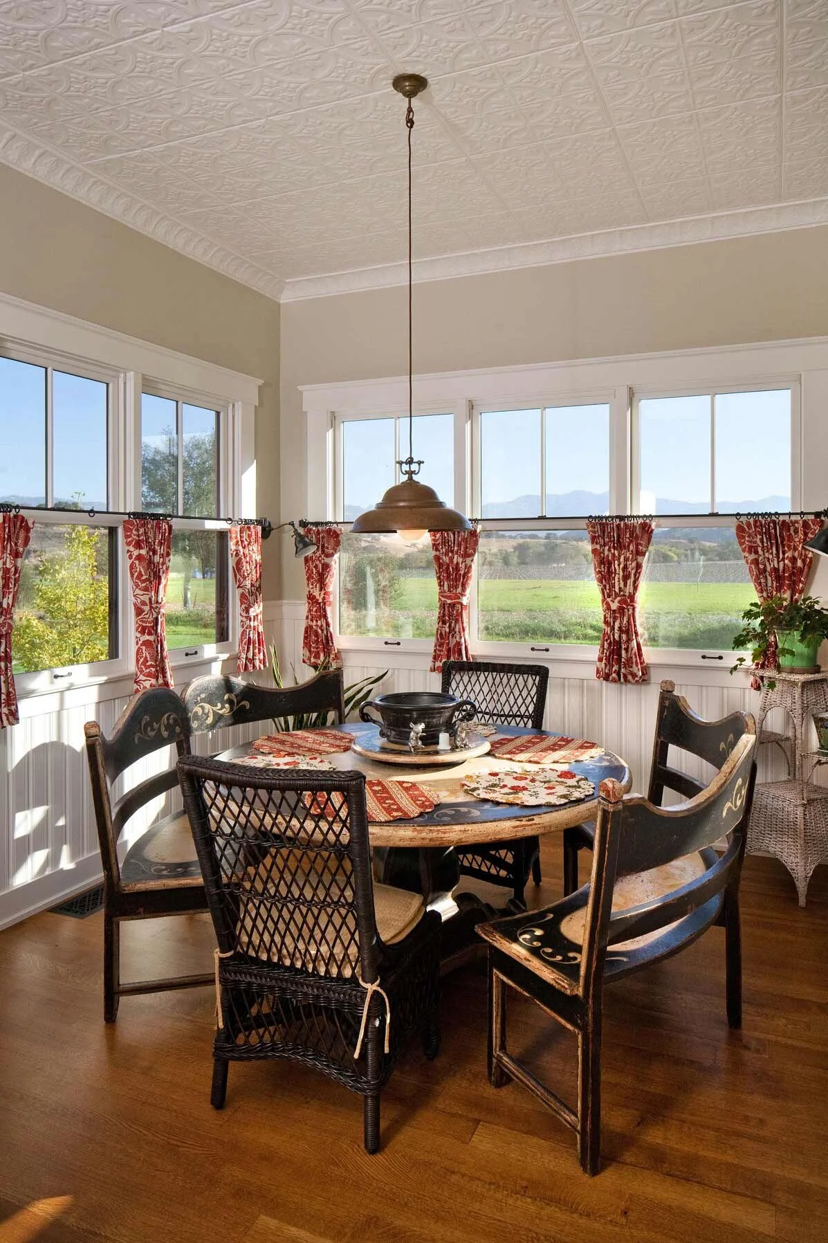 Via Rancheros Farmhouse: Rustic Elegance in Santa Ynez Valley, CA by Architect Tom Meaney — Tom Meaney