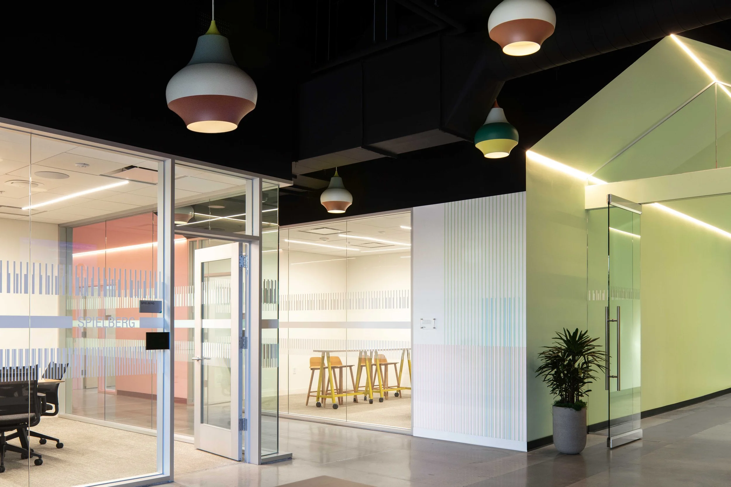 LINKEDIN SUNNYVALE PRODUCTION CENTER — Tim Gorter Architects