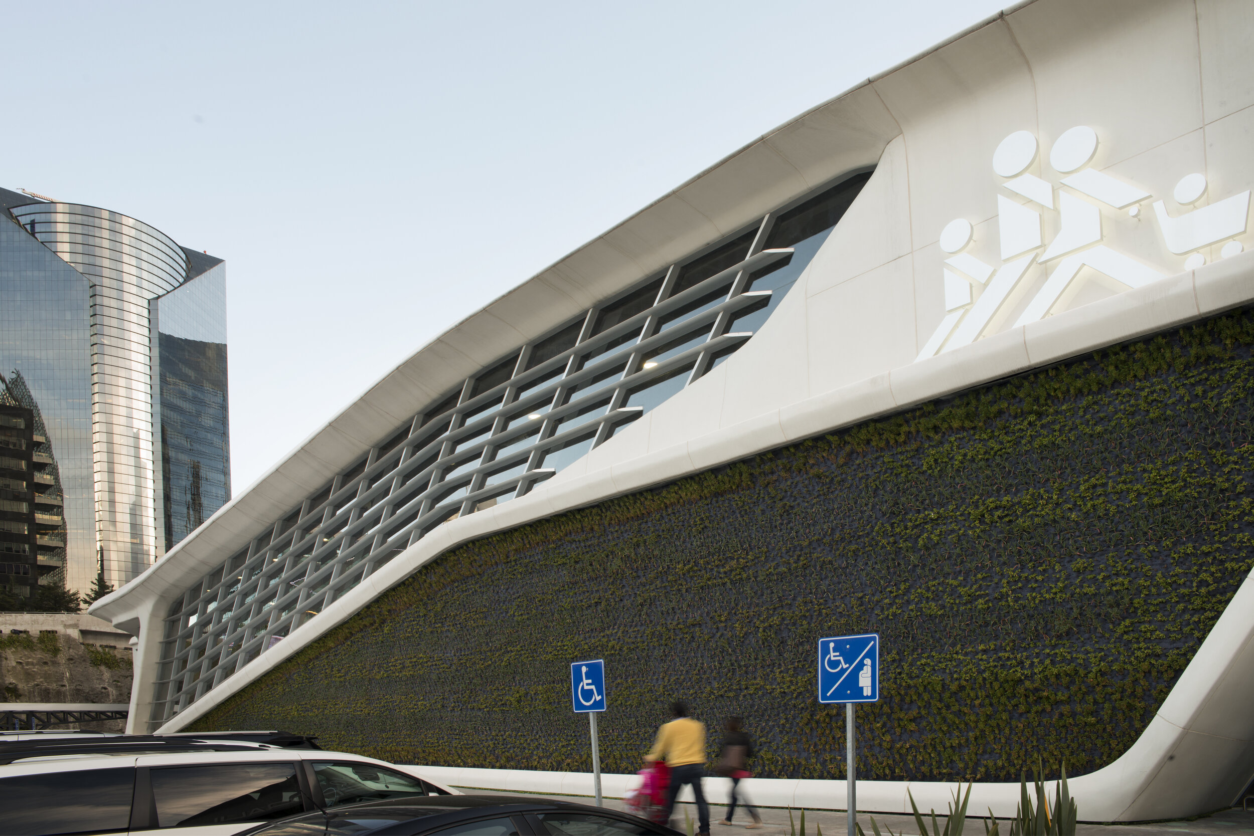 Chedraui Flagship — Studio NYL