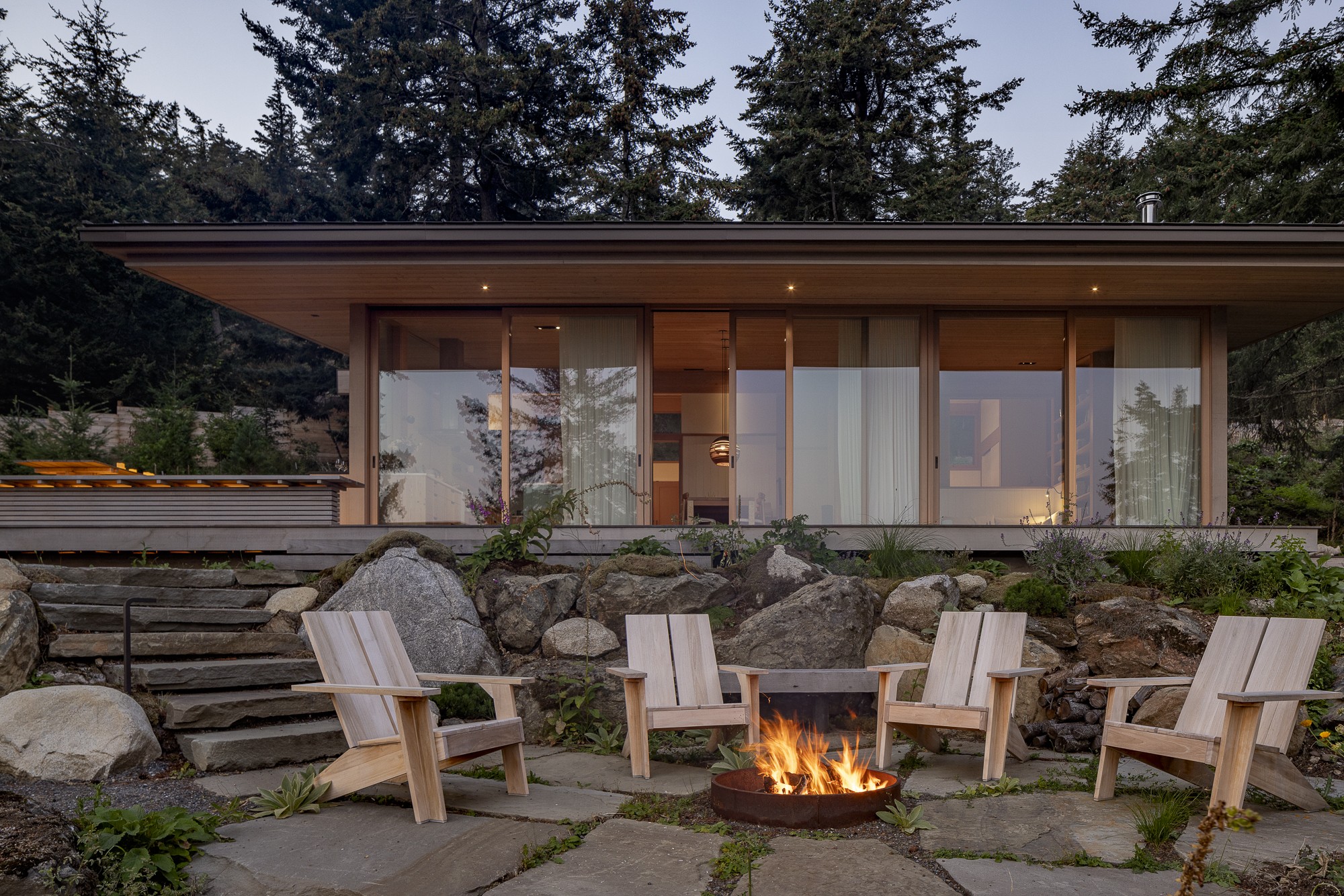 Heliotrope — Hillside Residence — Heliotrope Architects