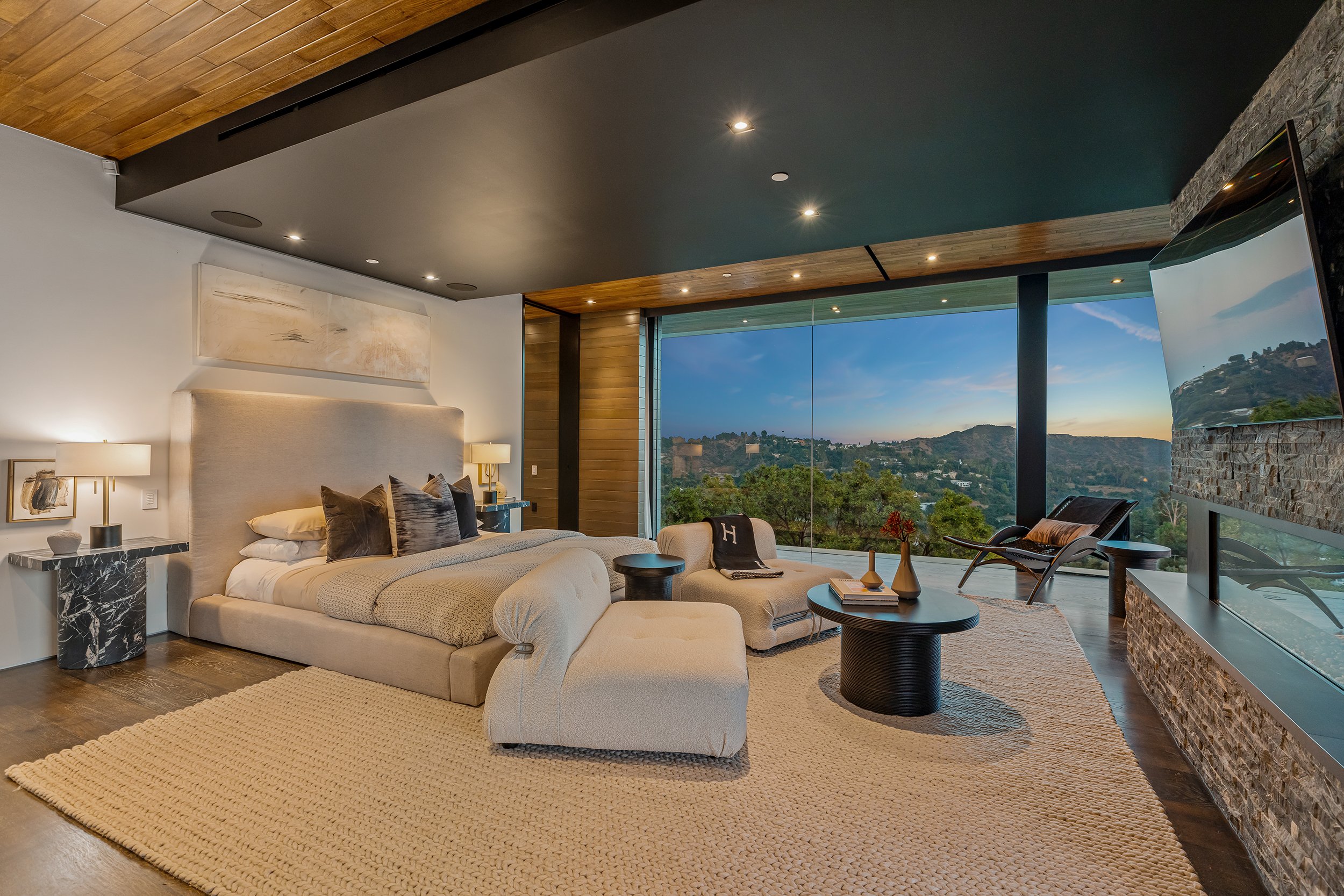 benedict canyon 2023, a modern indoor outdoor luxury resort style home in beverly hills — whipple russell architects