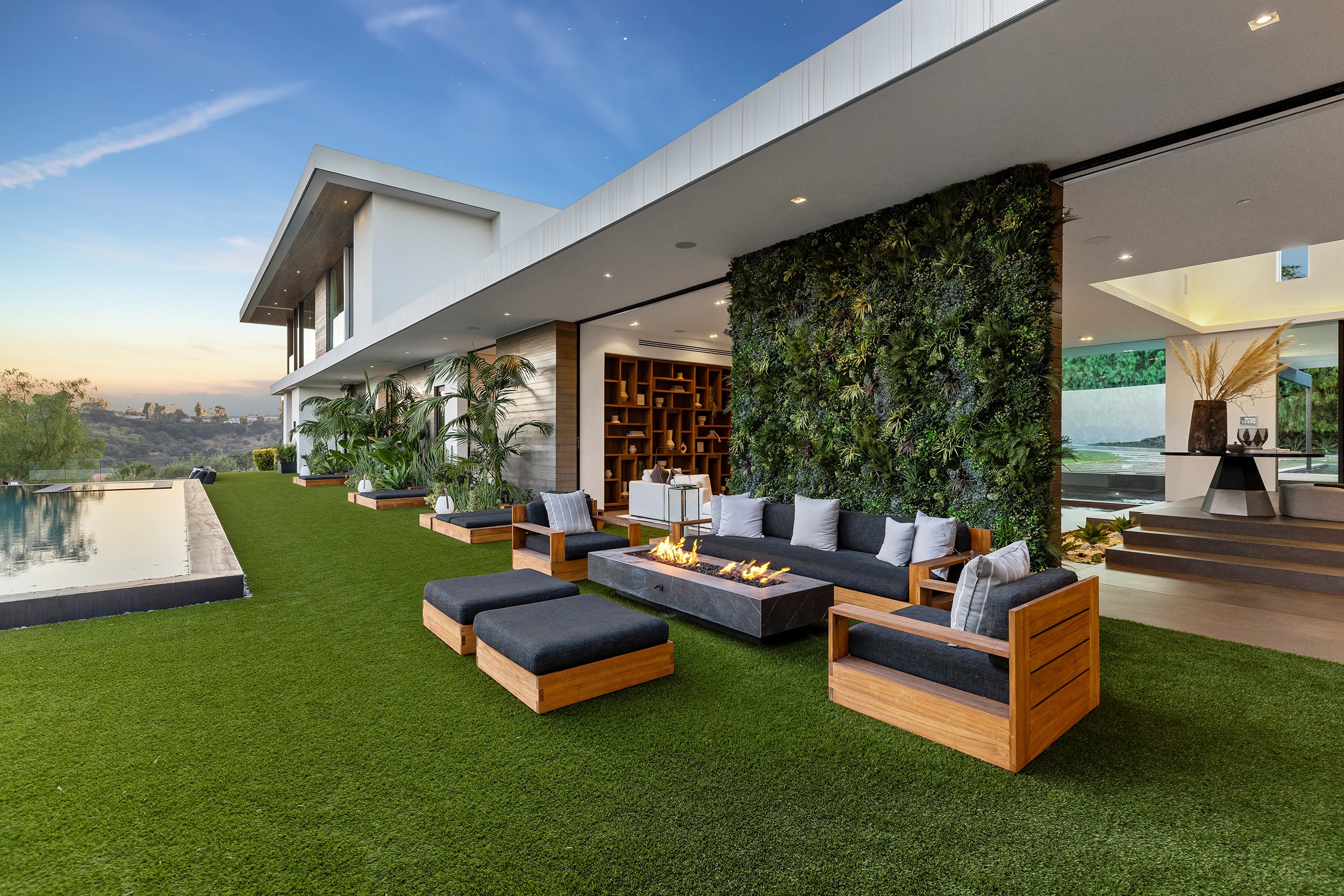 benedict canyon 2023, a modern indoor outdoor luxury resort style home in beverly hills — whipple russell architects