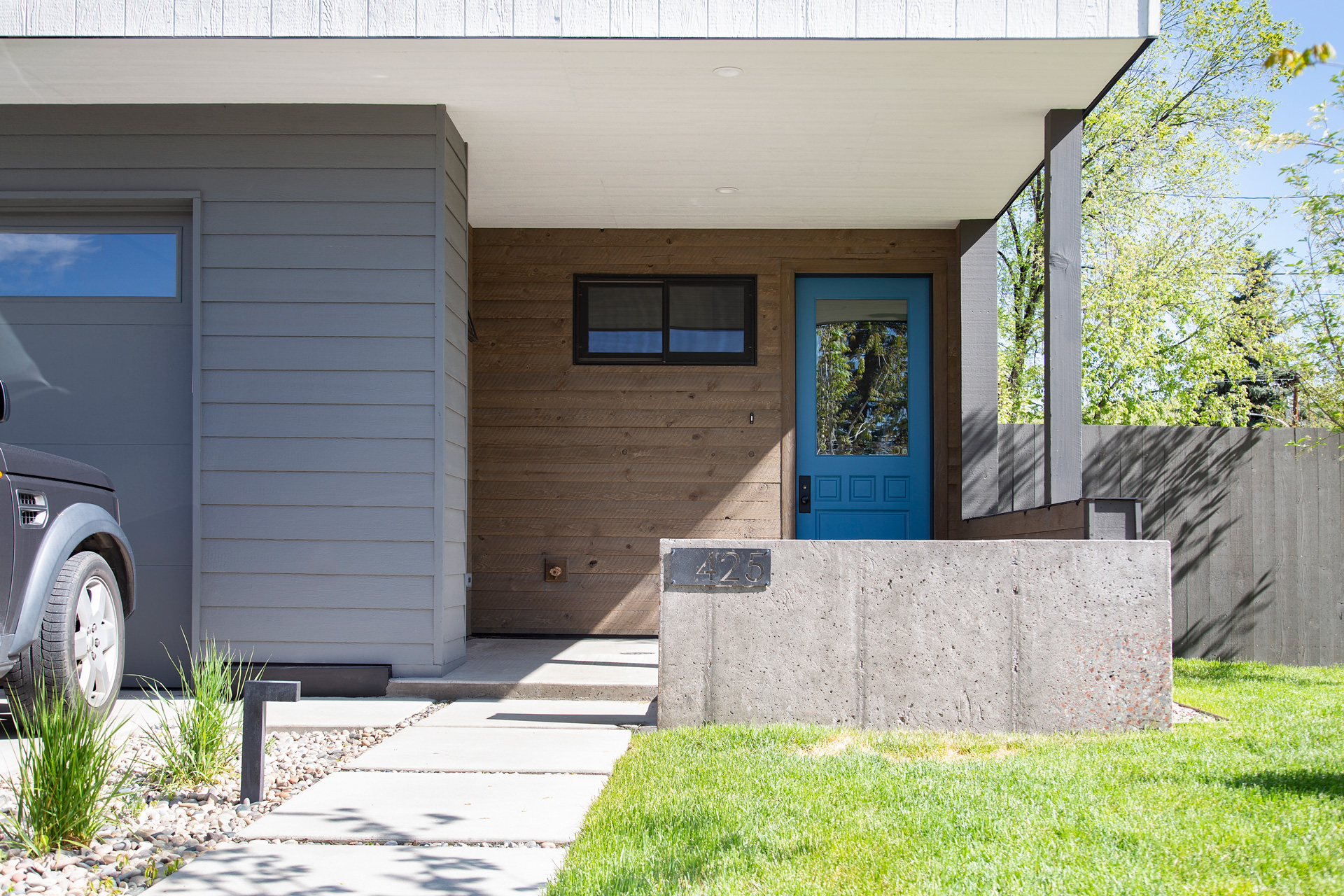 BROTHERS HOUSING — bldg seed architects