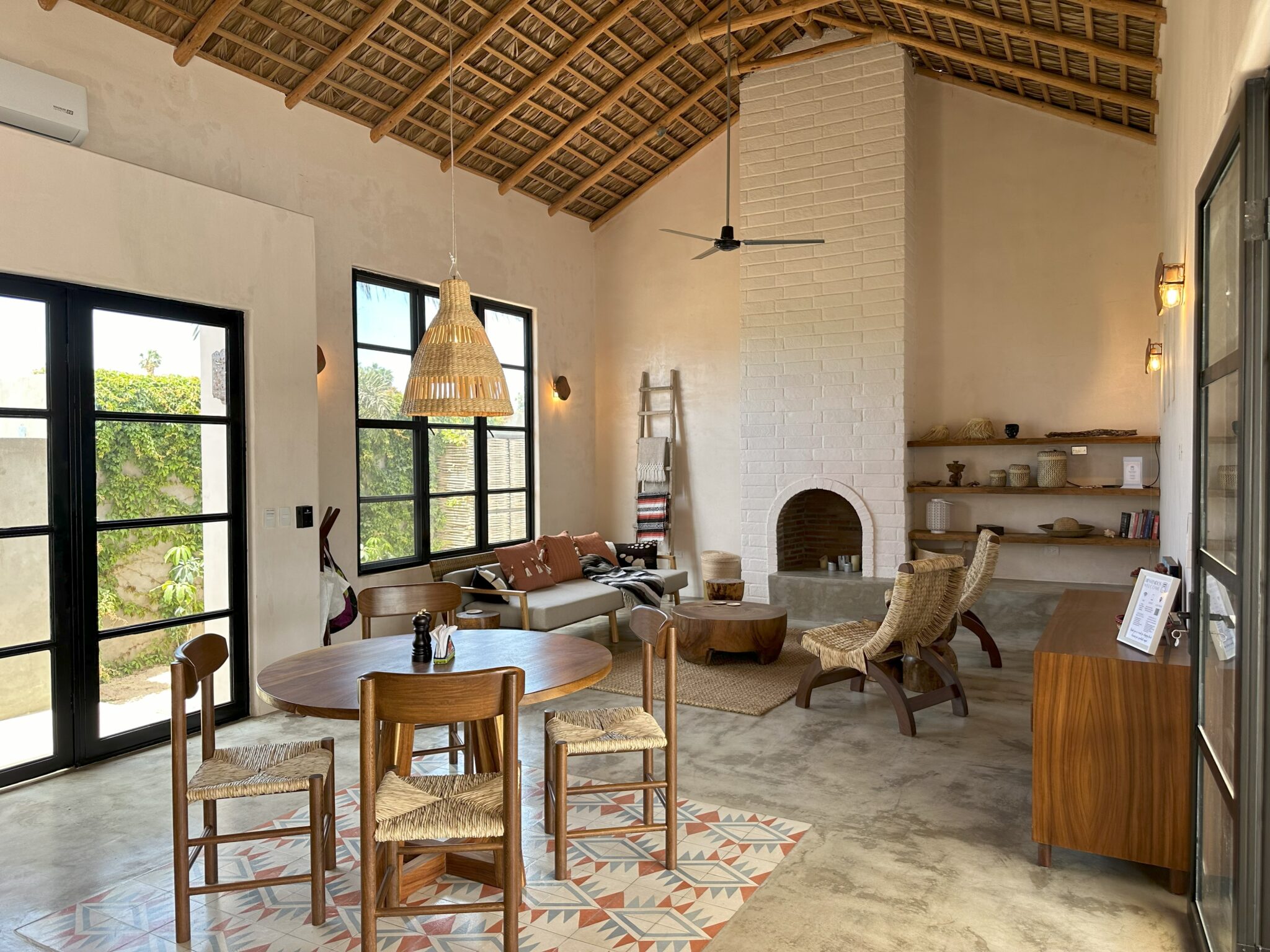 CASA LUNA LLENA — bldg seed architects