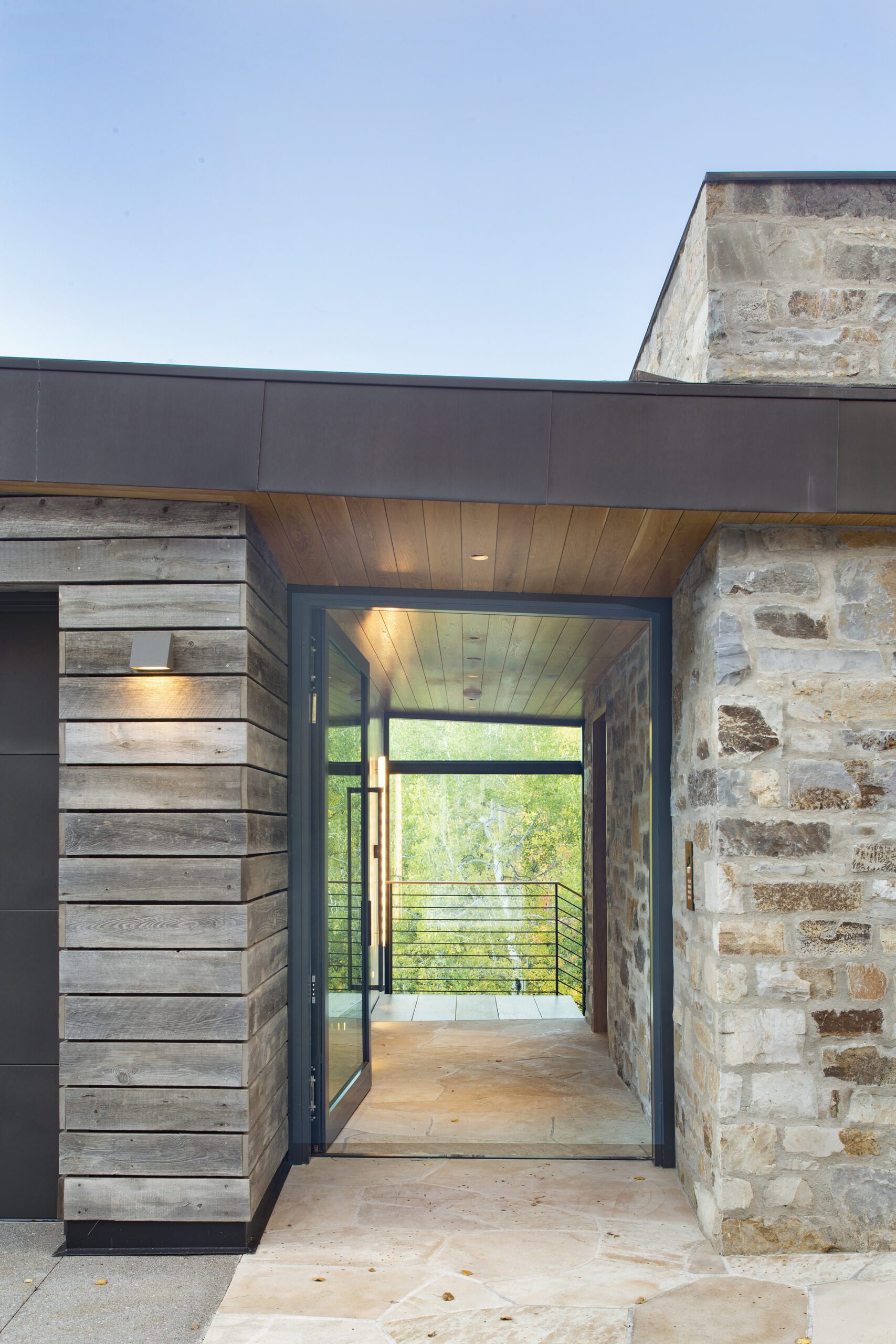 BALANCE RESIDENCE — bldg seed architects