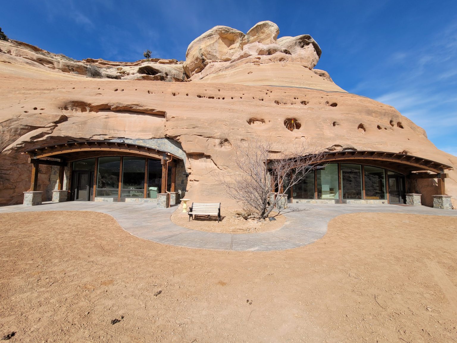 CLIFF DWELLING — bldg seed architects
