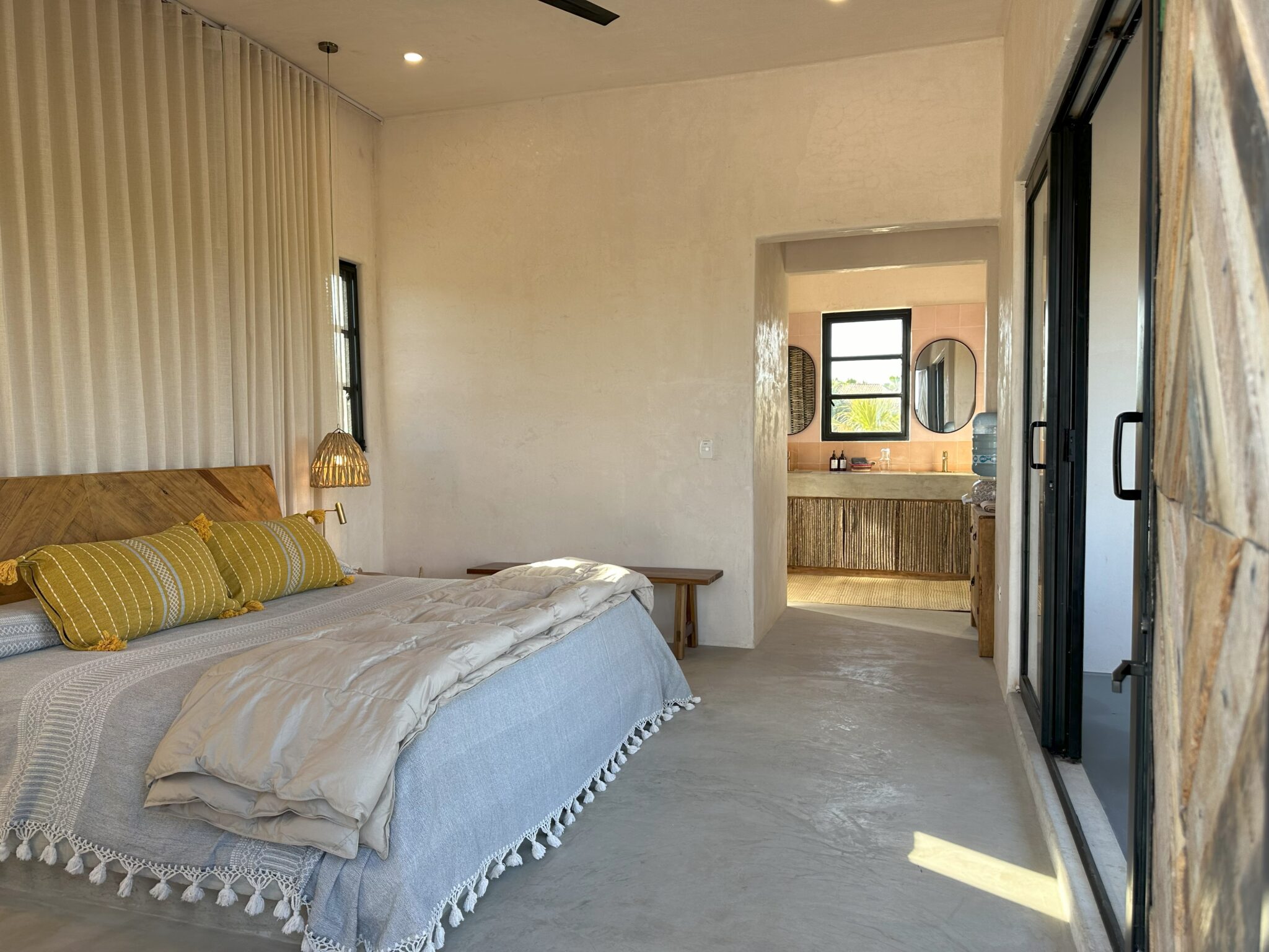 CASA LUNA LLENA — bldg seed architects