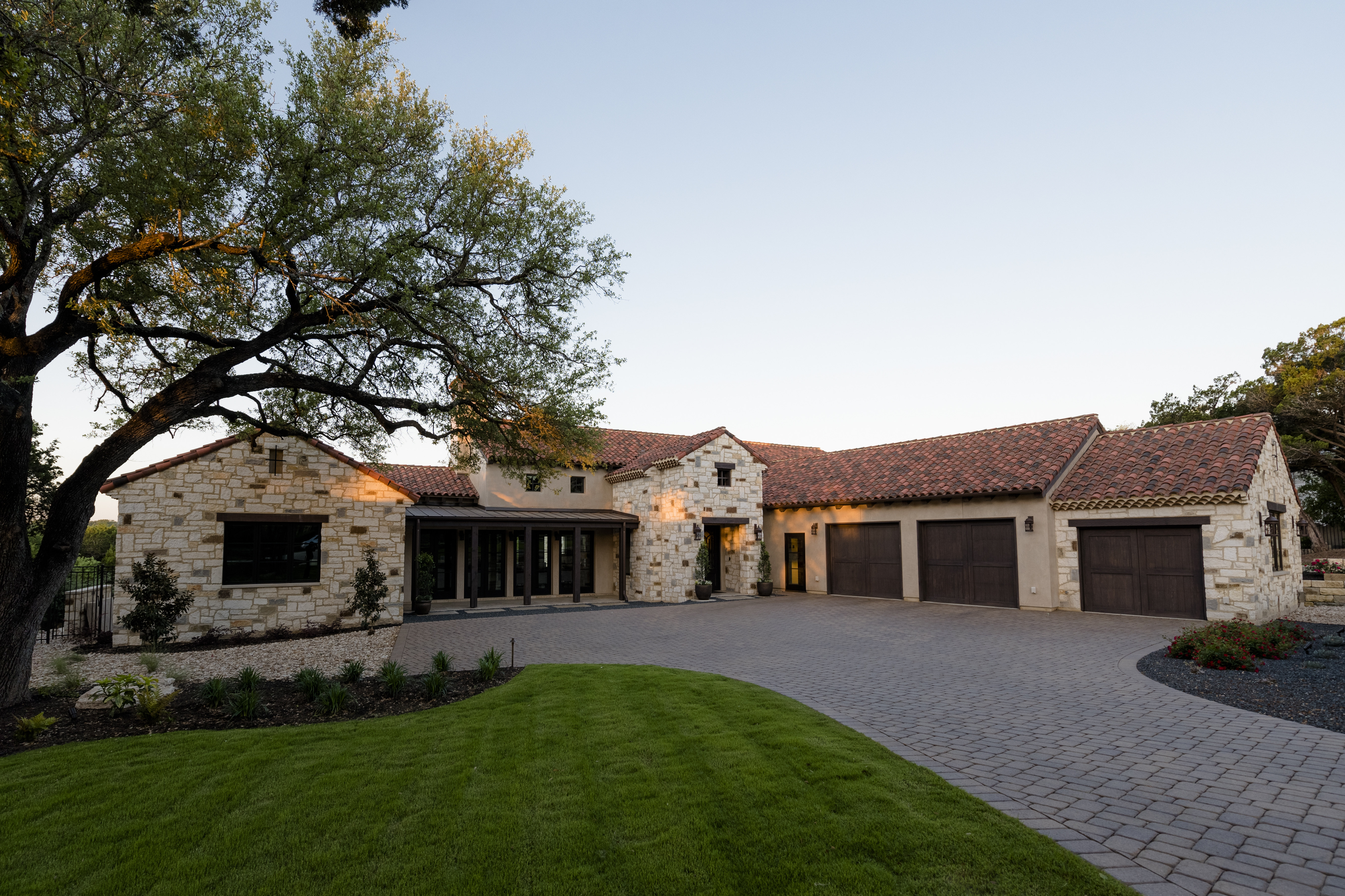 BARTON CREEK RESIDENCE — bldg seed architects