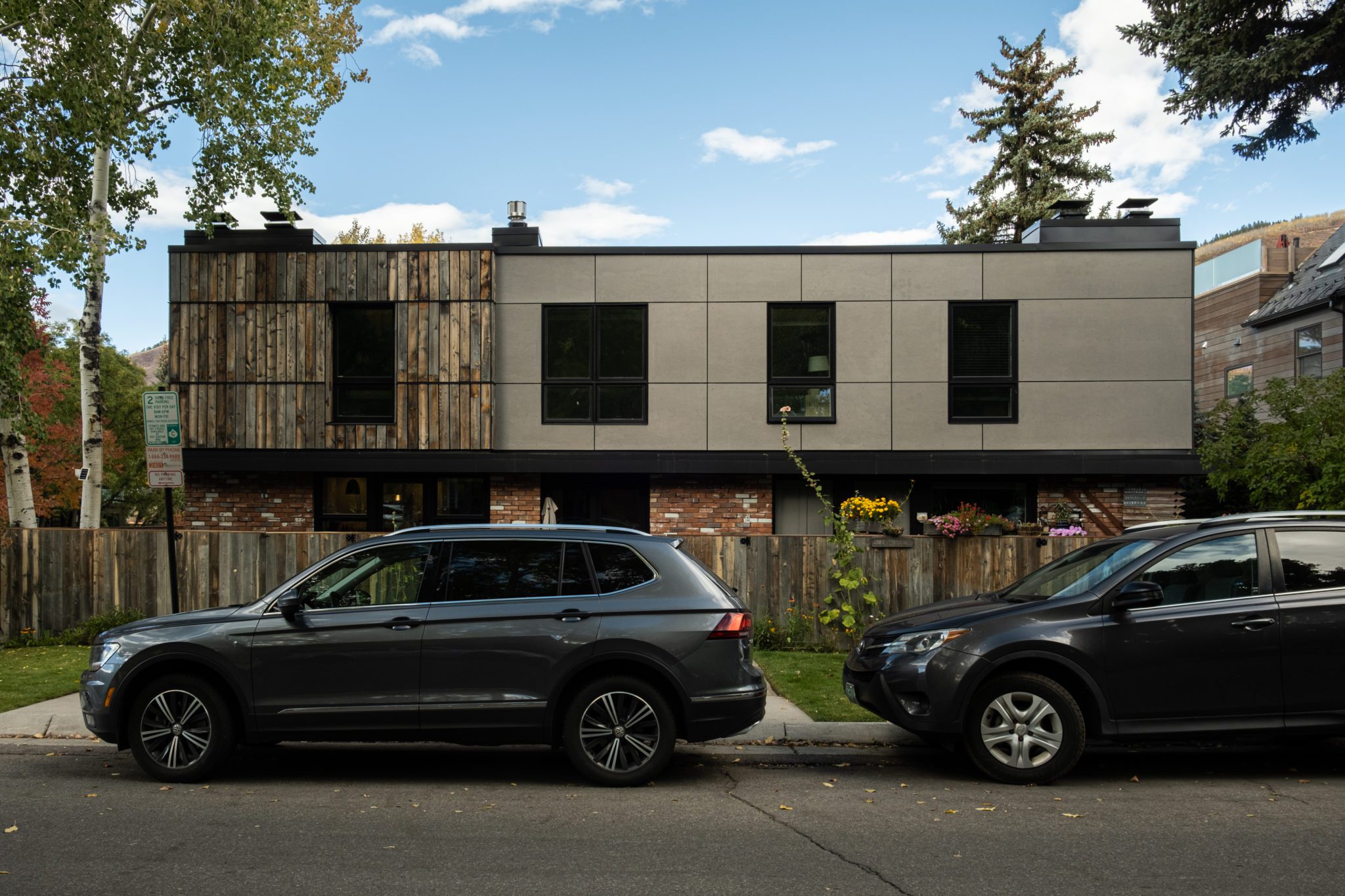 CHATELET CONDOS — bldg seed architects