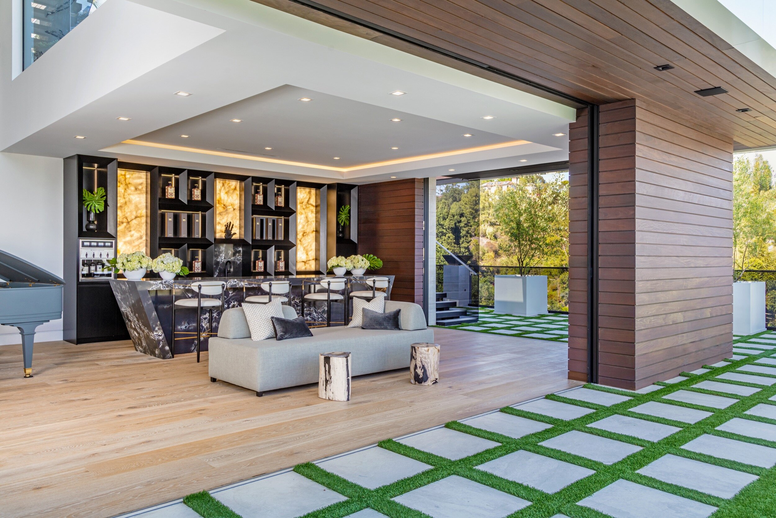 bundy drive, a modern resort style home with luxury entertainment spaces in brentwood, la — whipple russell architects
