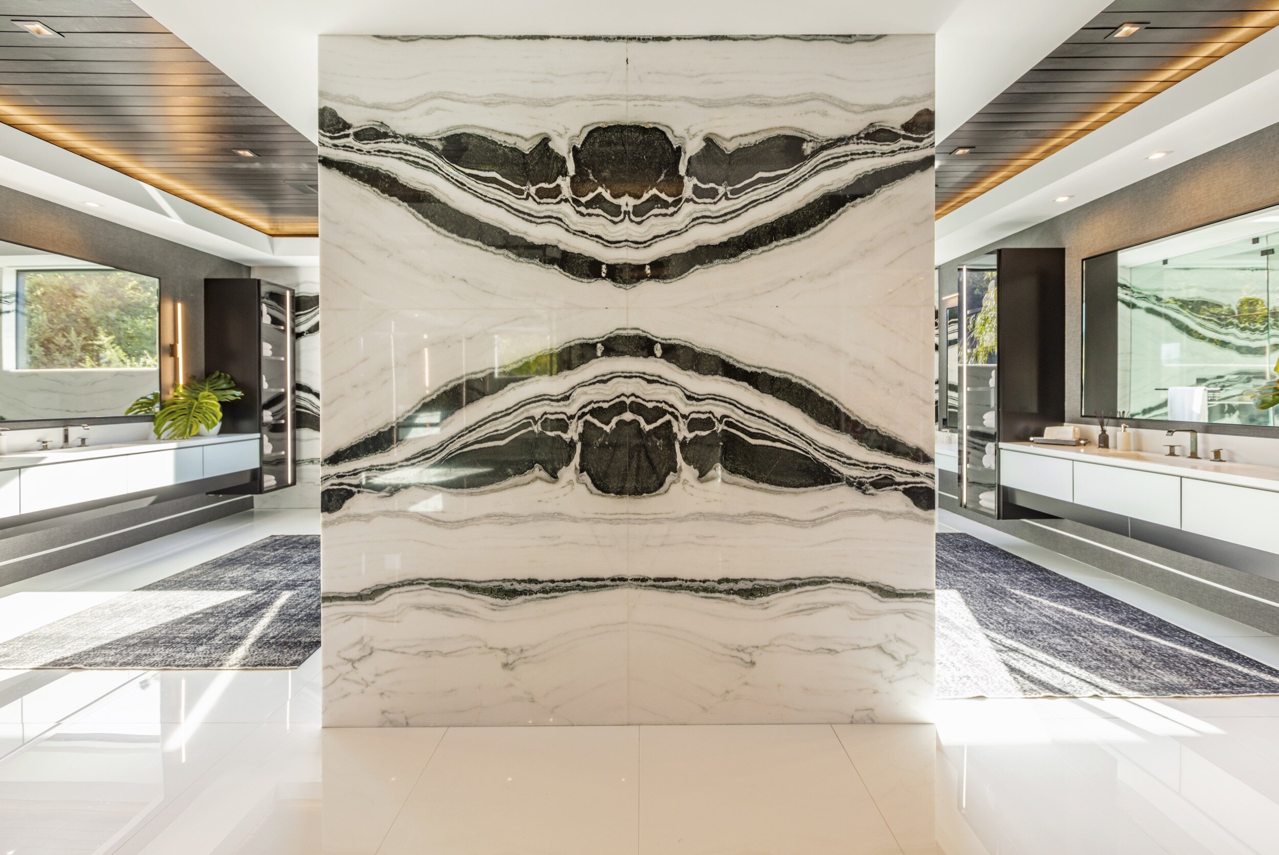 bundy drive, a modern resort style home with luxury entertainment spaces in brentwood, la — whipple russell architects
