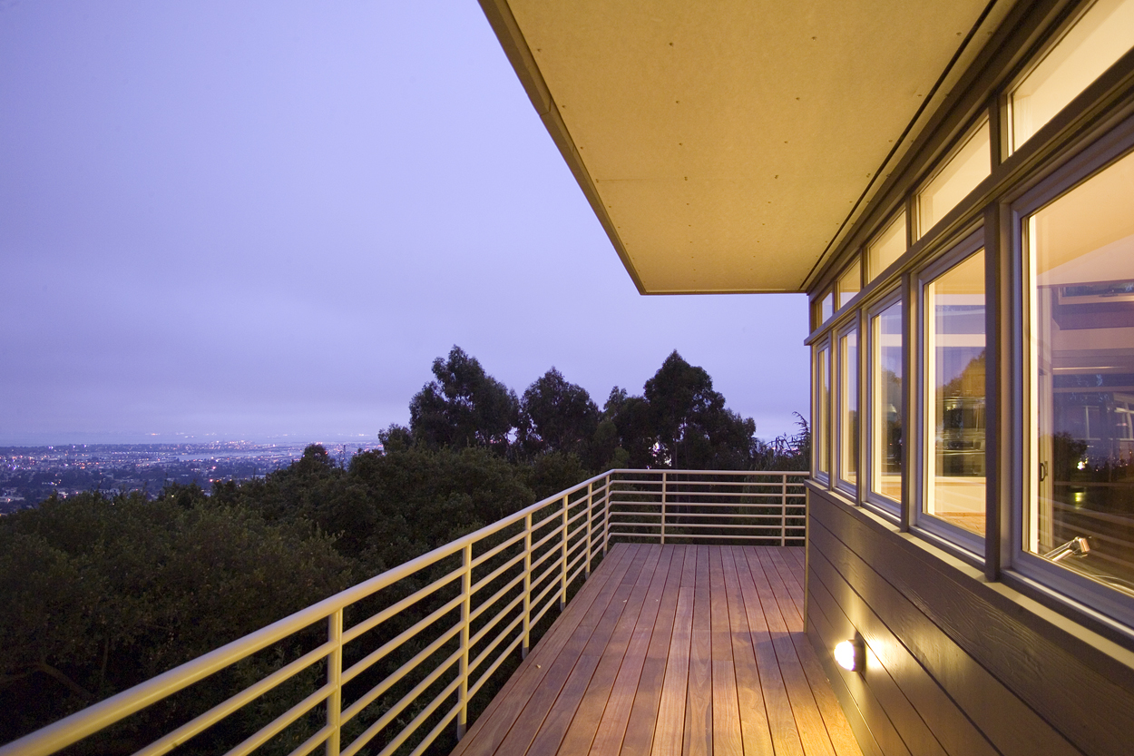 *burdeck dr residence — building Lab