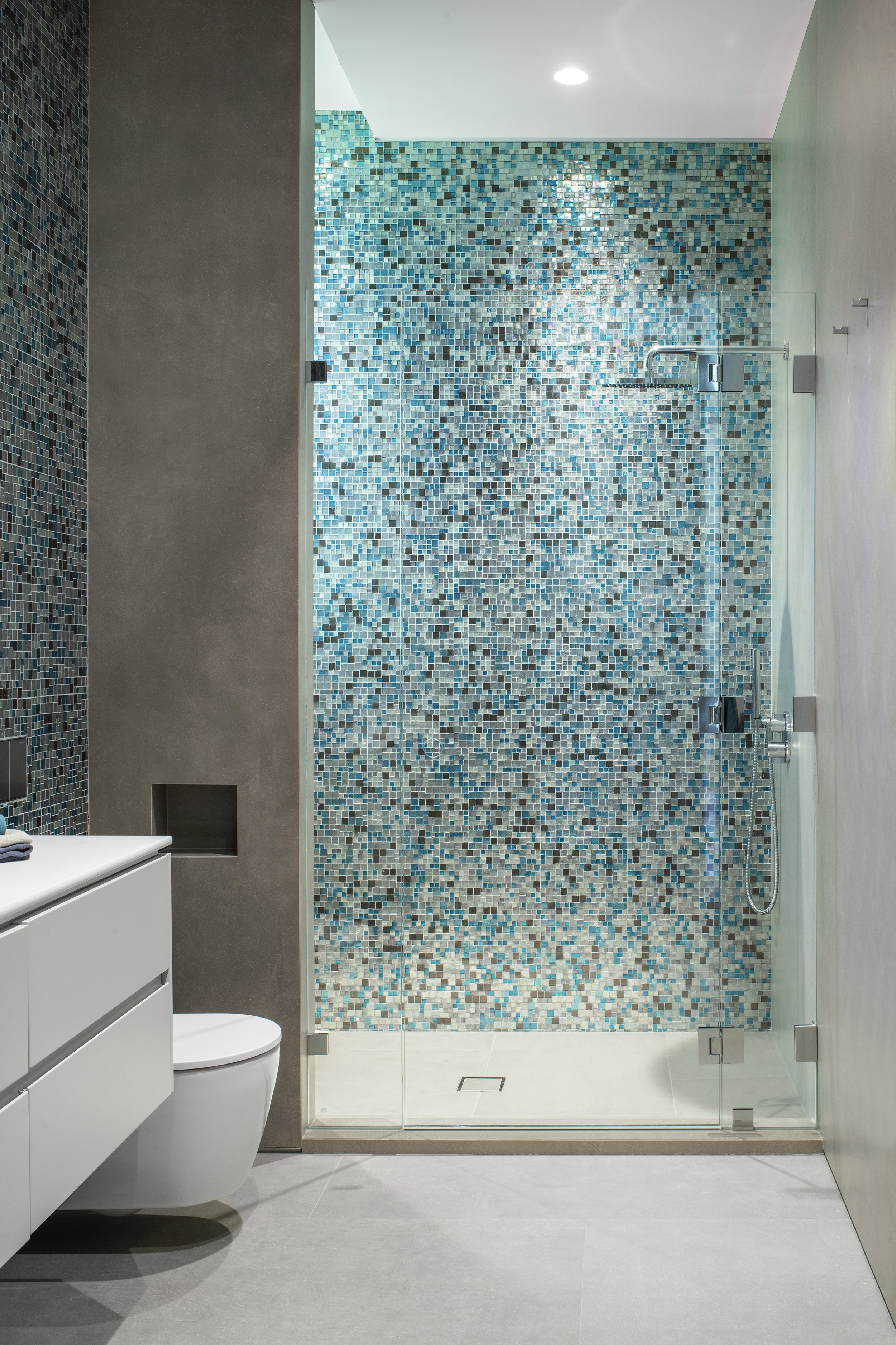 coral house, a luxury resort style santa monica home with teak accents, glass walls & pool — whipple russell architects