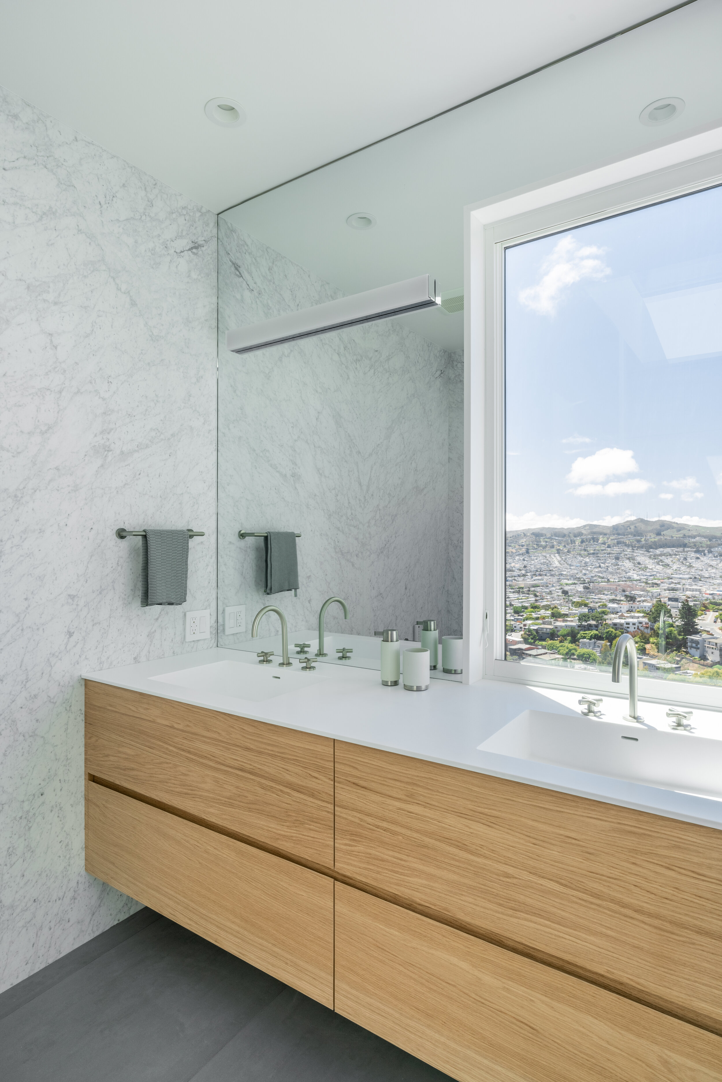 el sereno court residence — building Lab