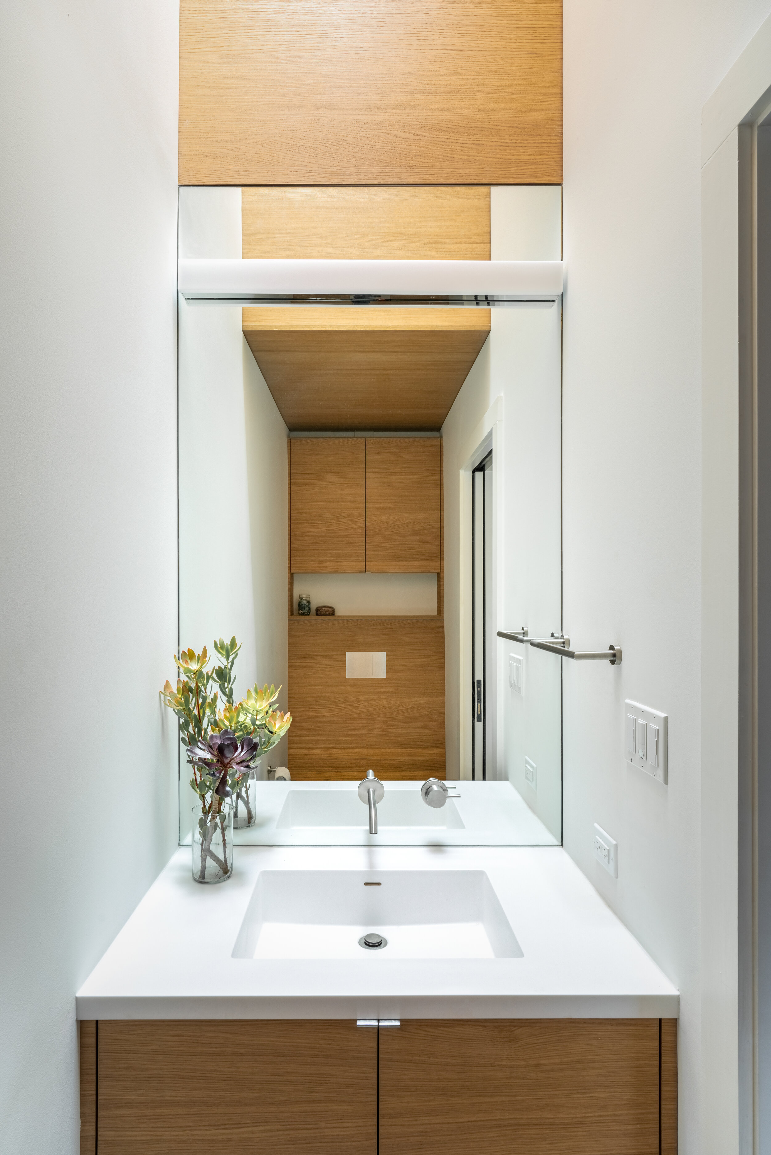 el sereno court residence — building Lab