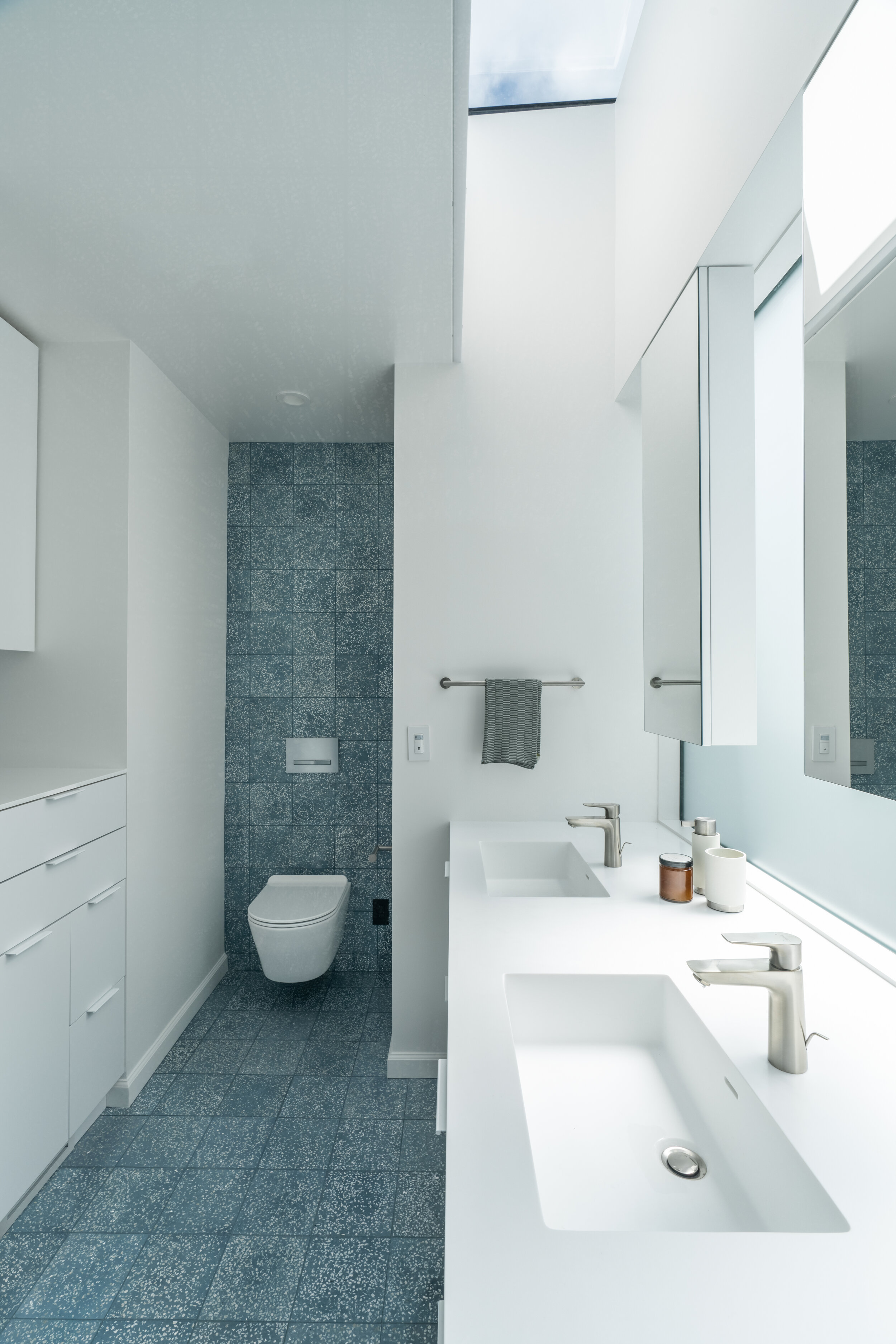 el sereno court residence — building Lab