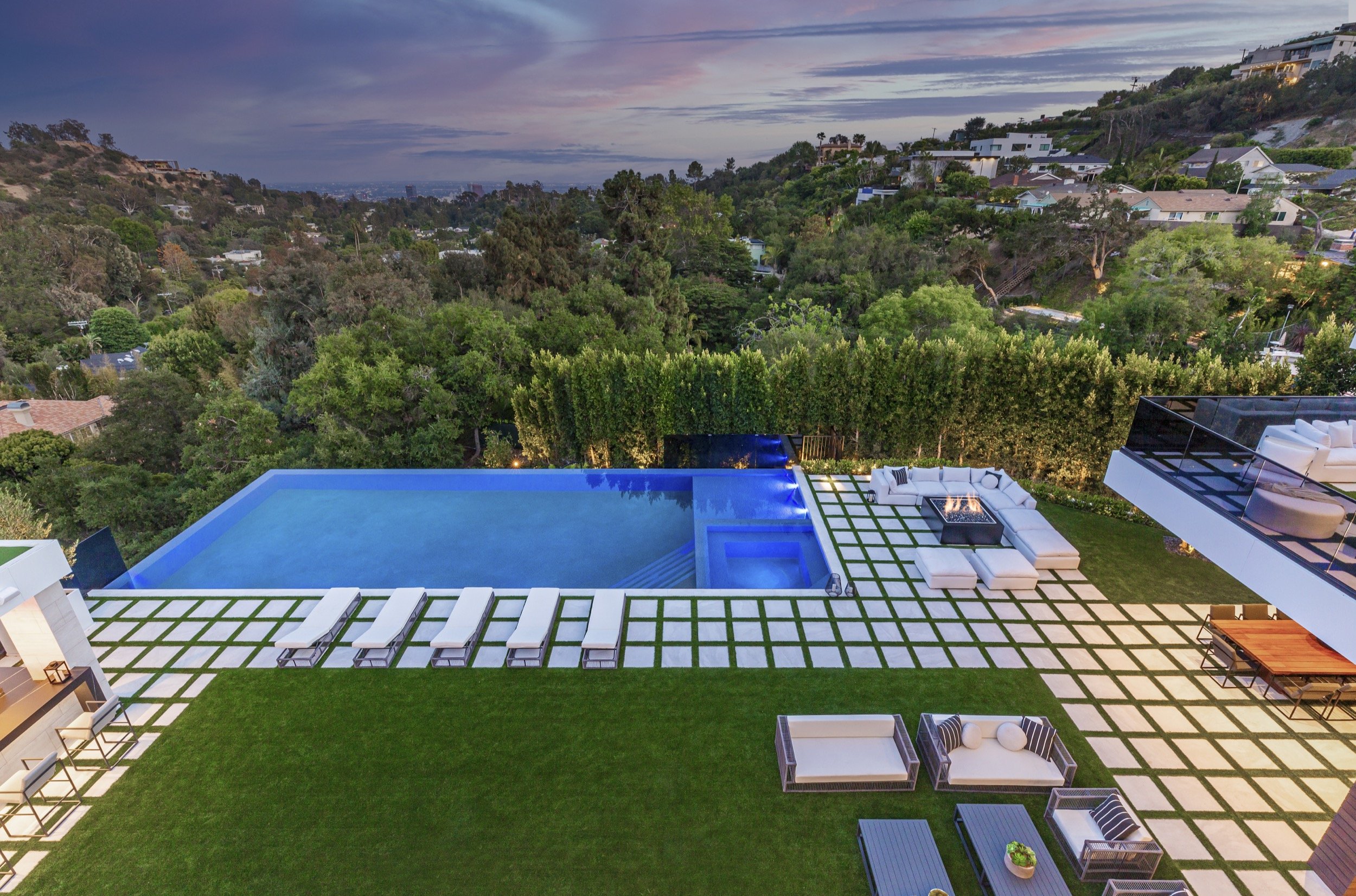 Designing Custom Modern Luxury Homes for Resort Style Living — whipple russell architects