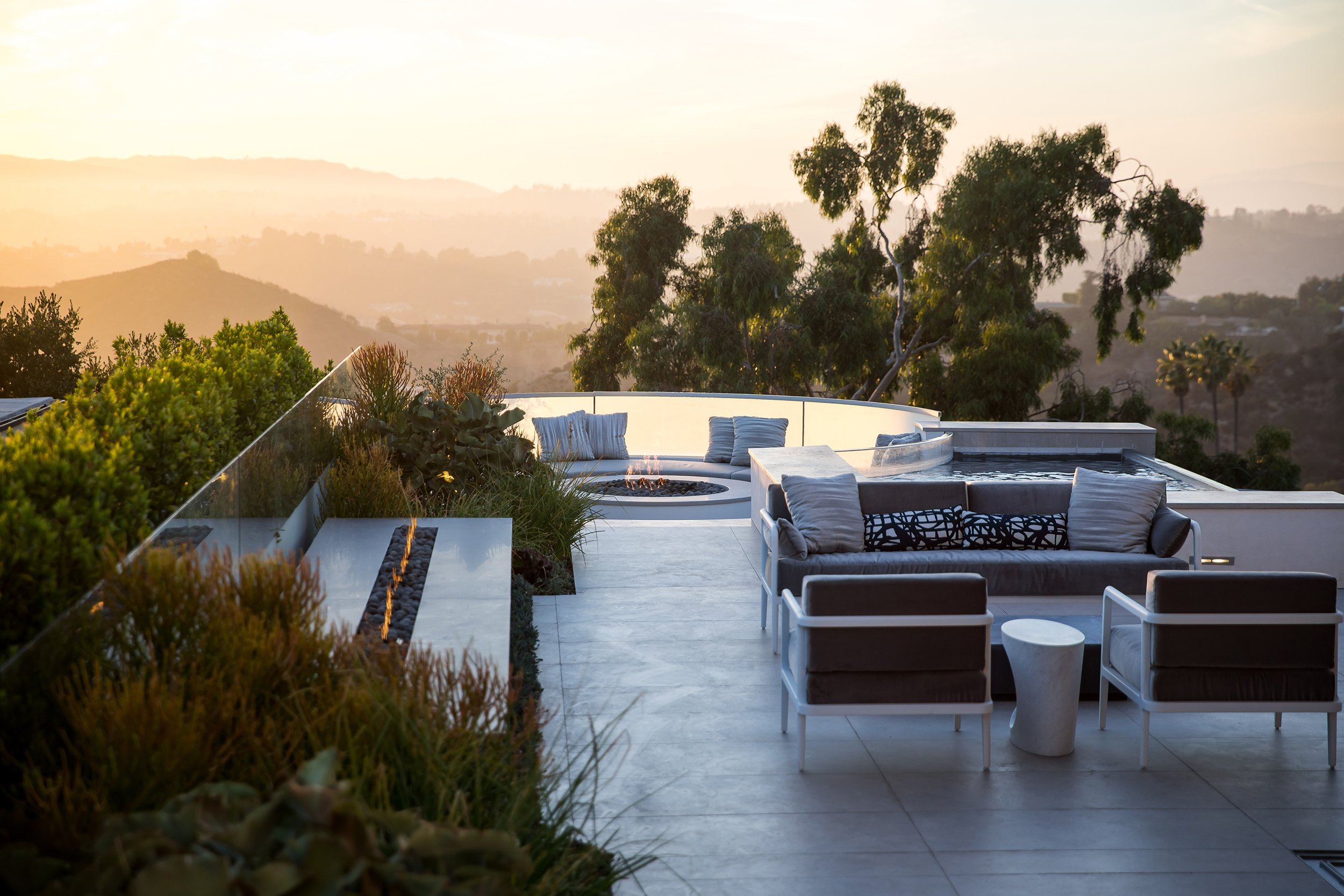 Designing Custom Modern Luxury Homes for Resort Style Living — whipple russell architects