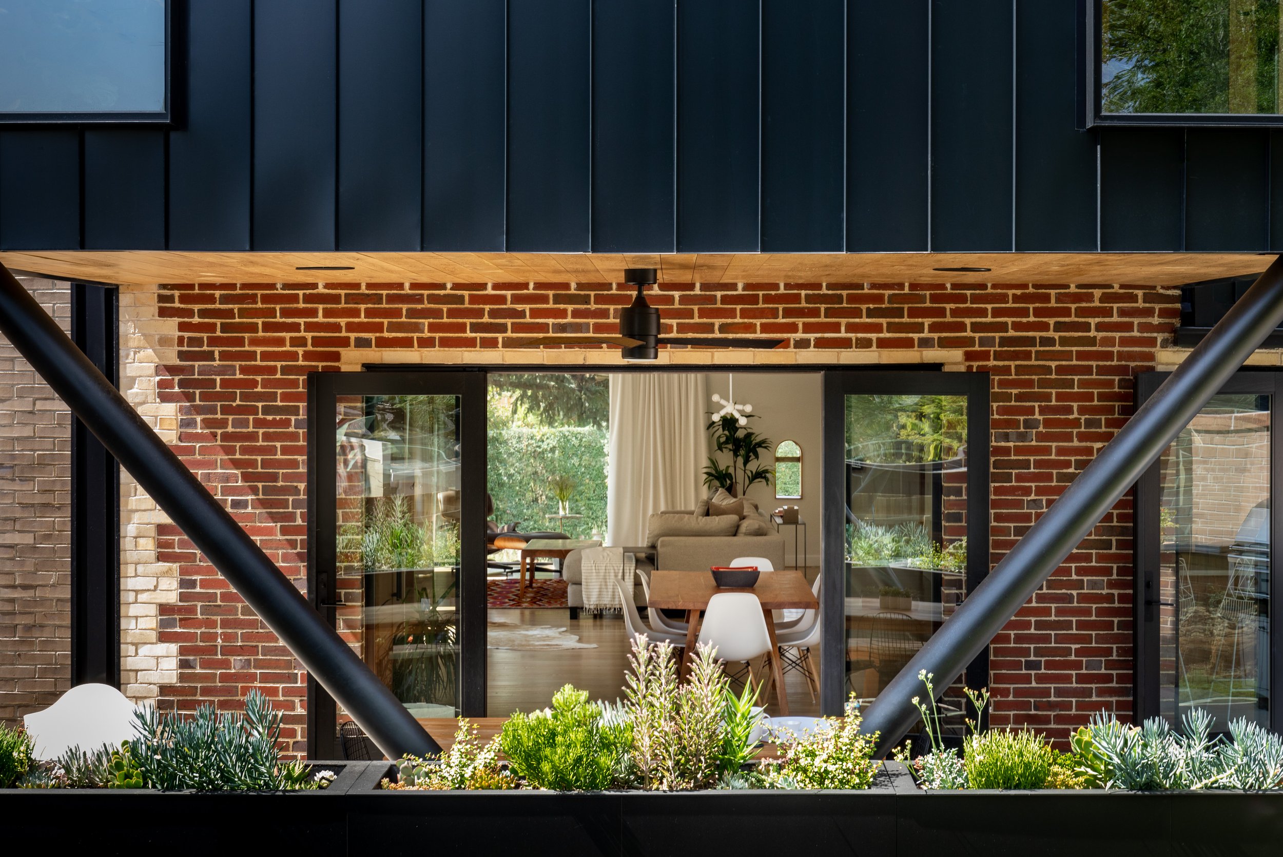 Rabbit House — Roth Sheppard Architects