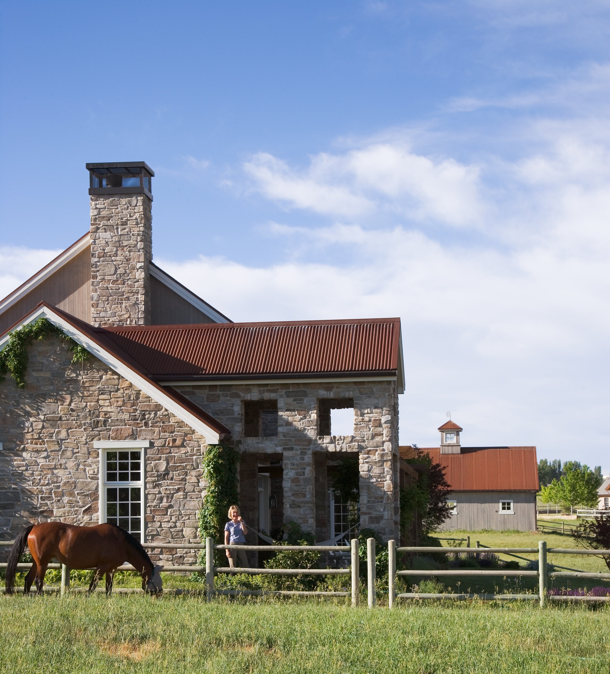 Creekside Compound — Roth Sheppard Architects