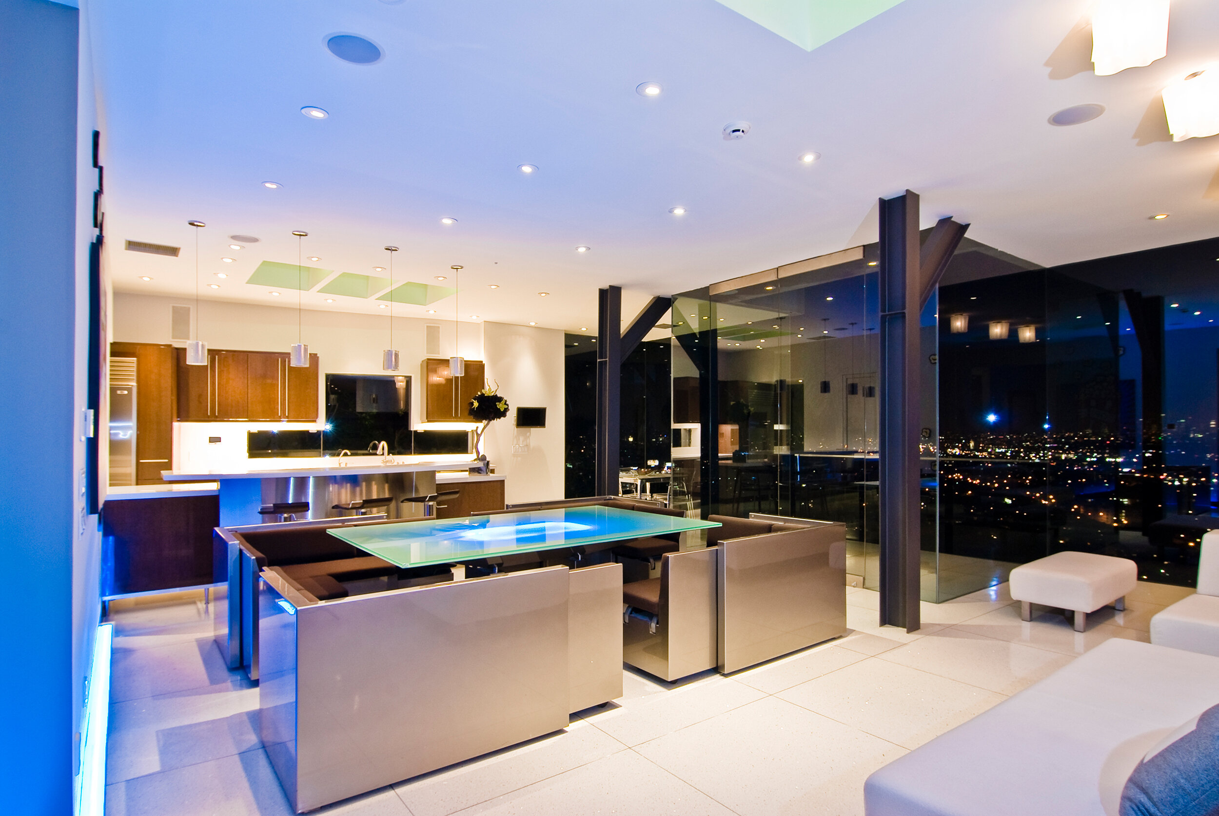 harold way, an ultra modern hollywood hills home with luxury glass walls for panoramic city views — whipple russell architects
