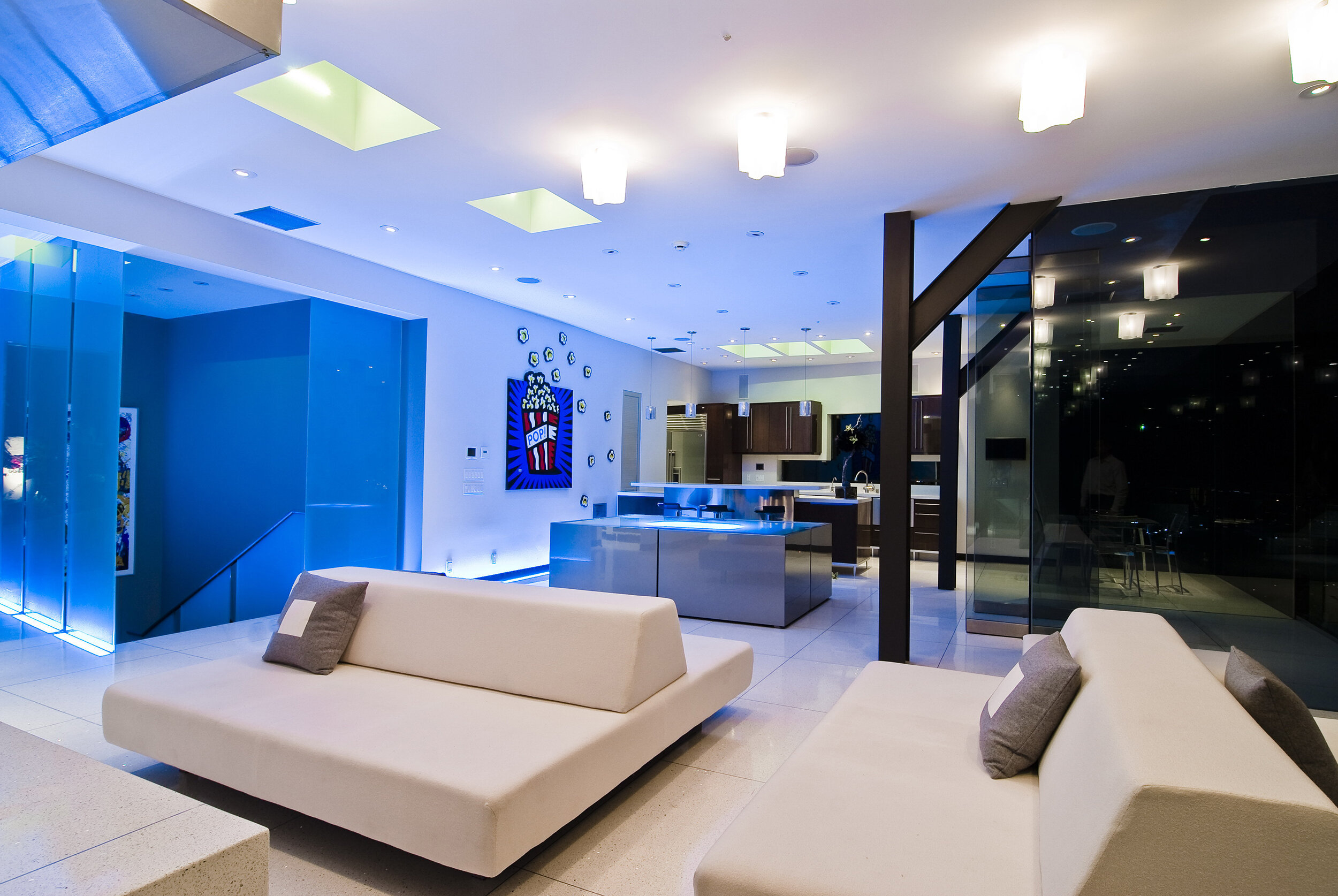 harold way, an ultra modern hollywood hills home with luxury glass walls for panoramic city views — whipple russell architects