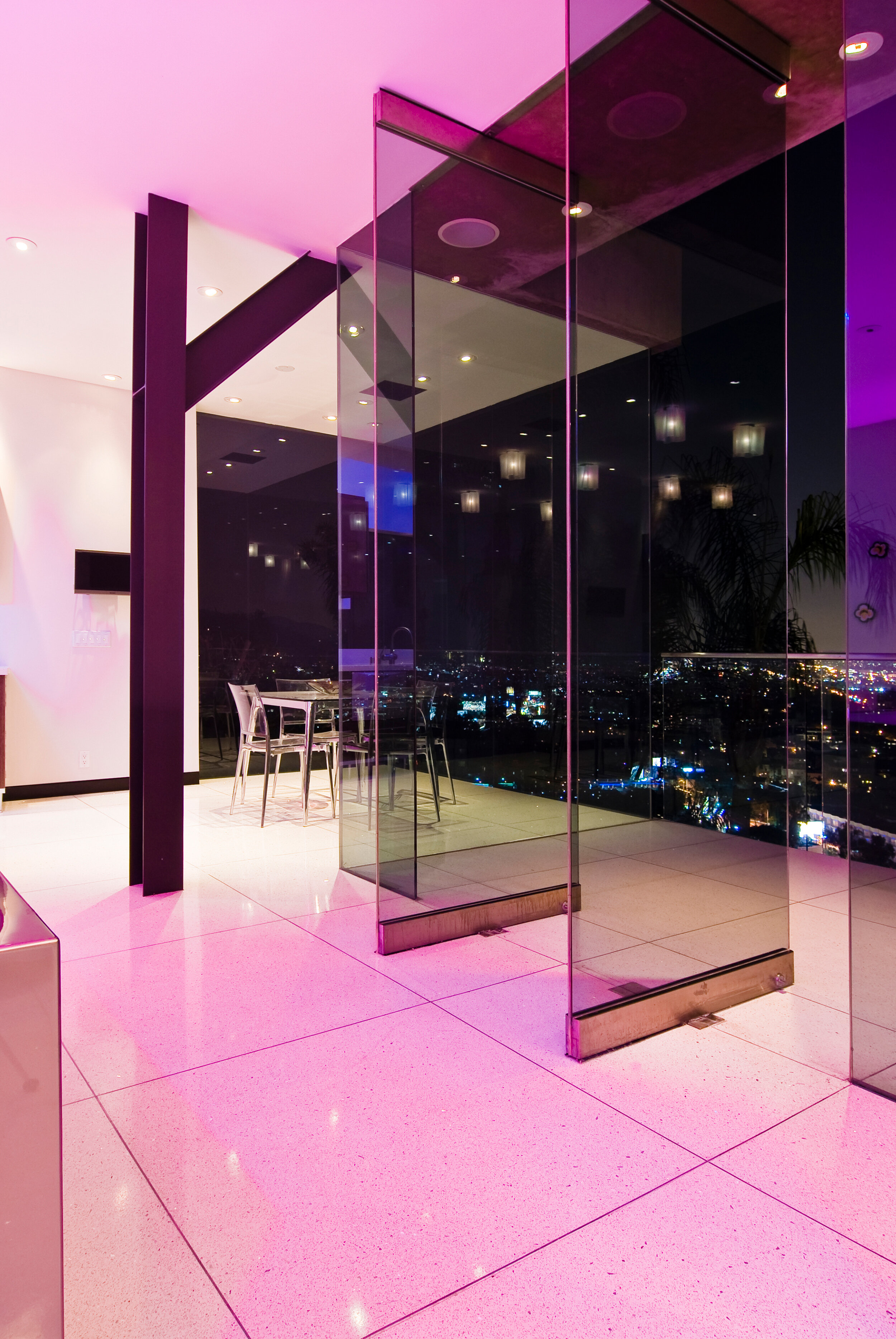 harold way, an ultra modern hollywood hills home with luxury glass walls for panoramic city views — whipple russell architects