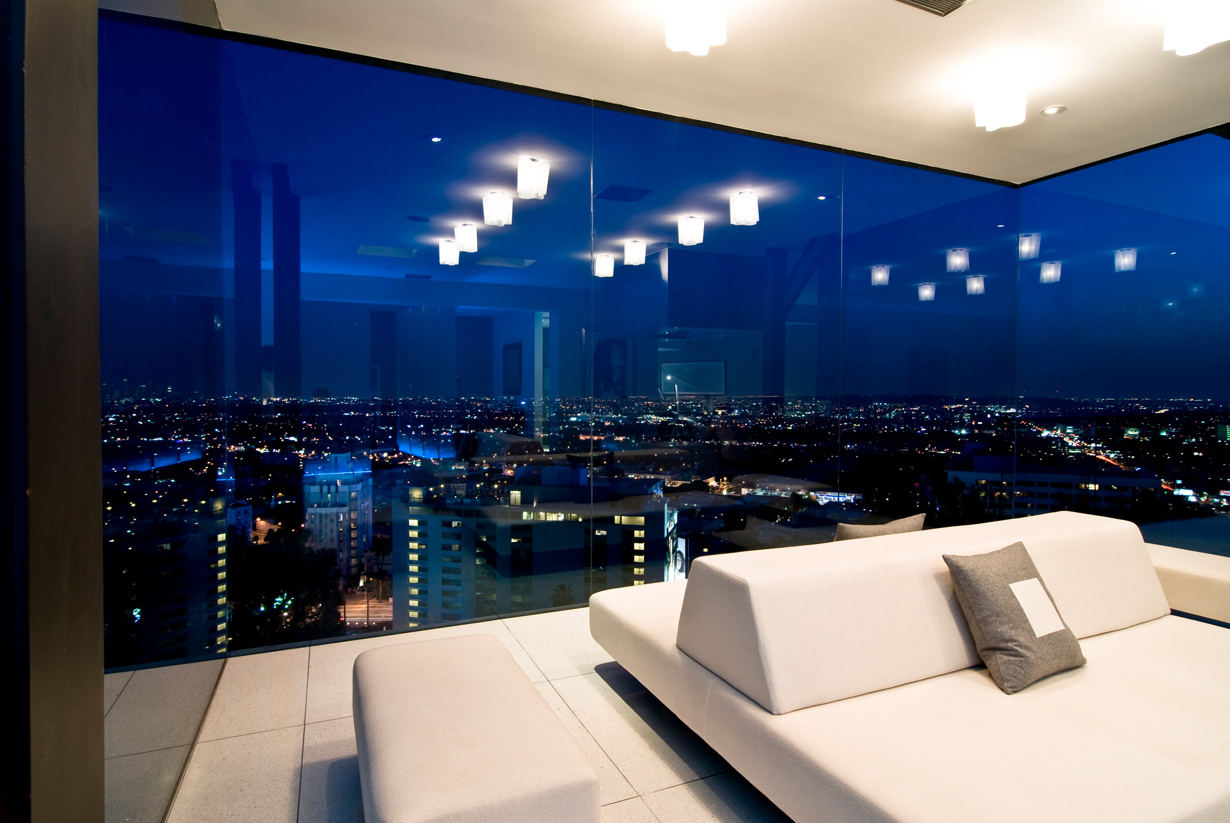 harold way, an ultra modern hollywood hills home with luxury glass walls for panoramic city views — whipple russell architects