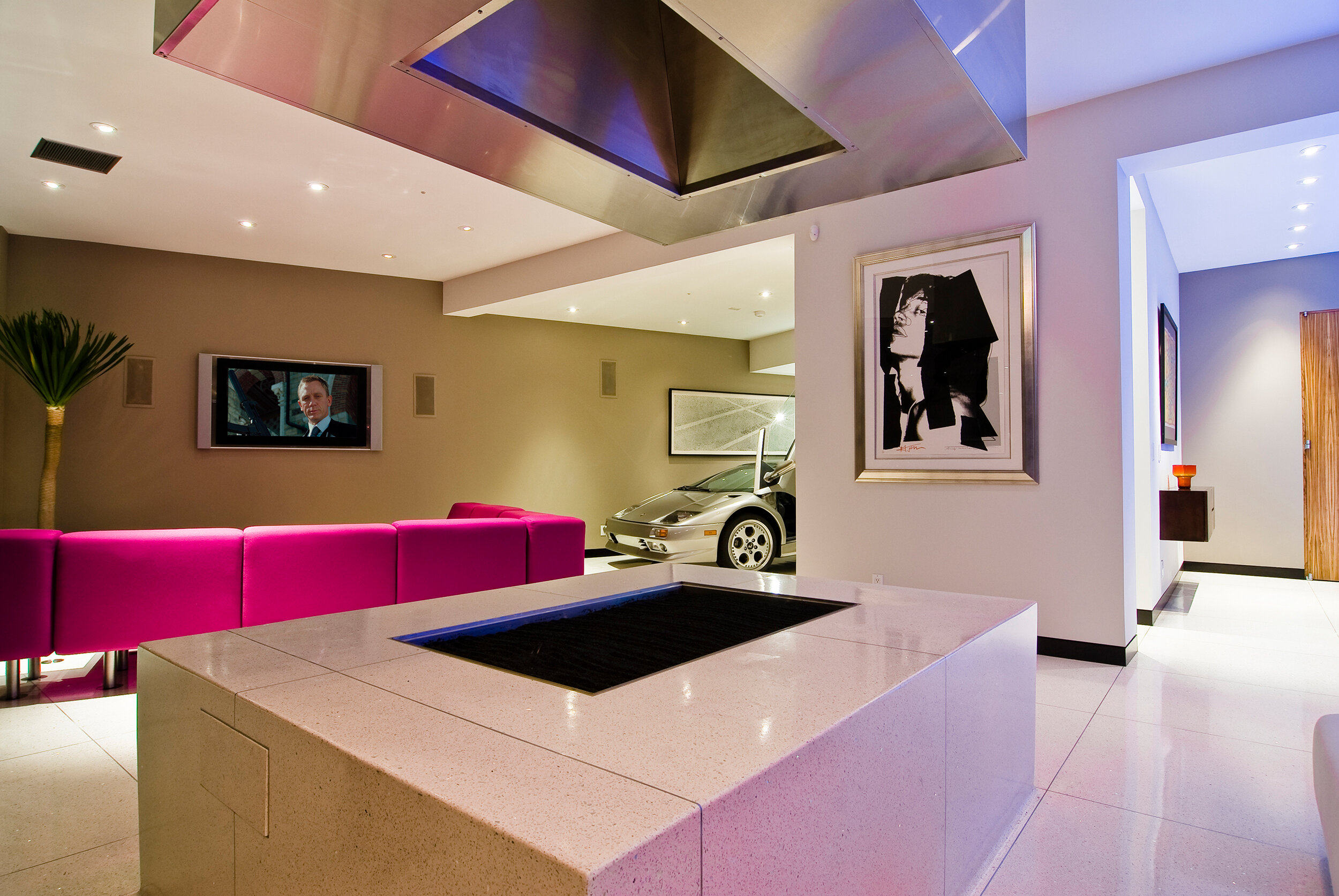 harold way, an ultra modern hollywood hills home with luxury glass walls for panoramic city views — whipple russell architects