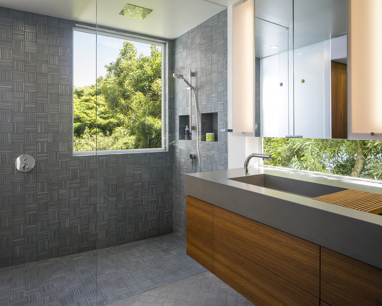 larkin st residence master bath — building Lab