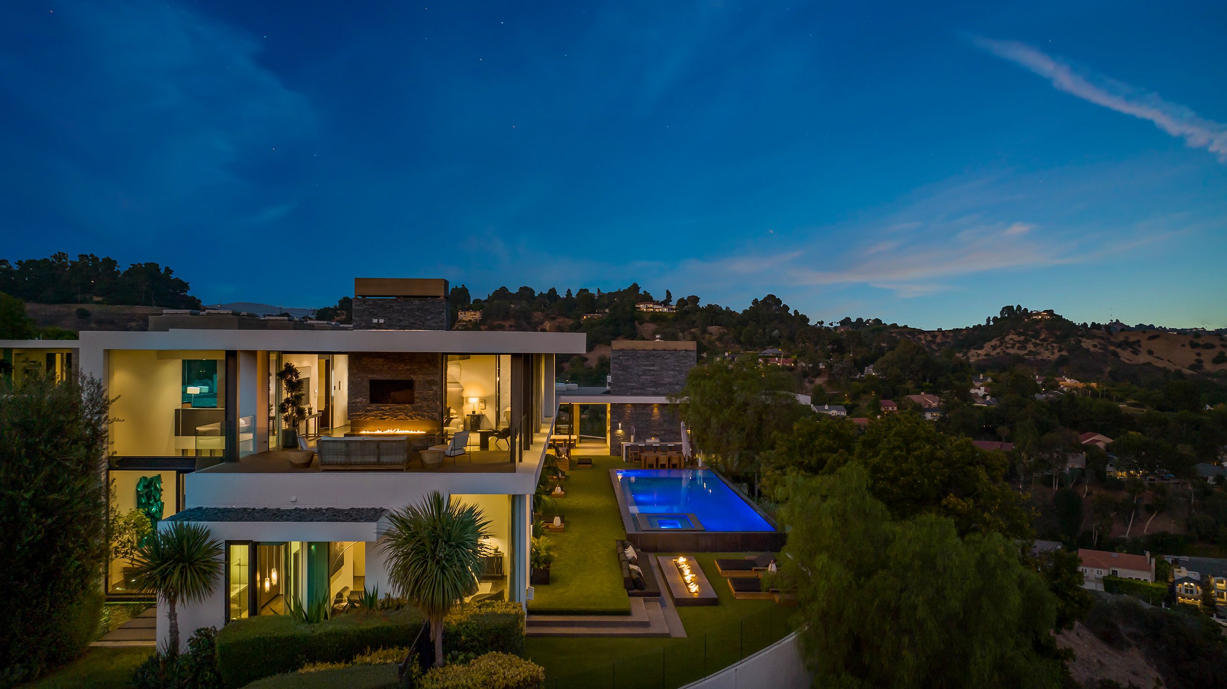 benedict canyon beverly hill modern home & studio — whipple russell architects