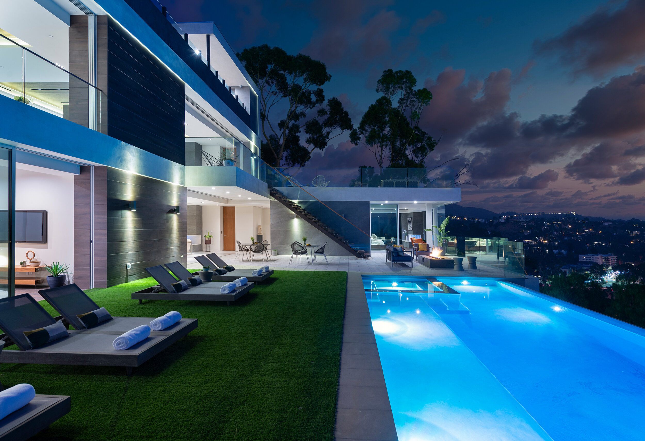 los tilos, a modern terraced hollywood hills home with luxury jetliner views — whipple russell architects