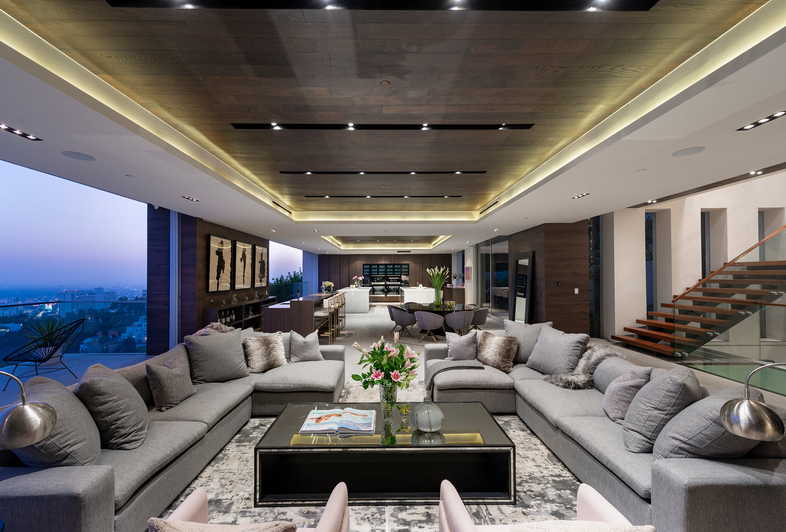 los tilos, a modern terraced hollywood hills home with luxury jetliner views — whipple russell architects