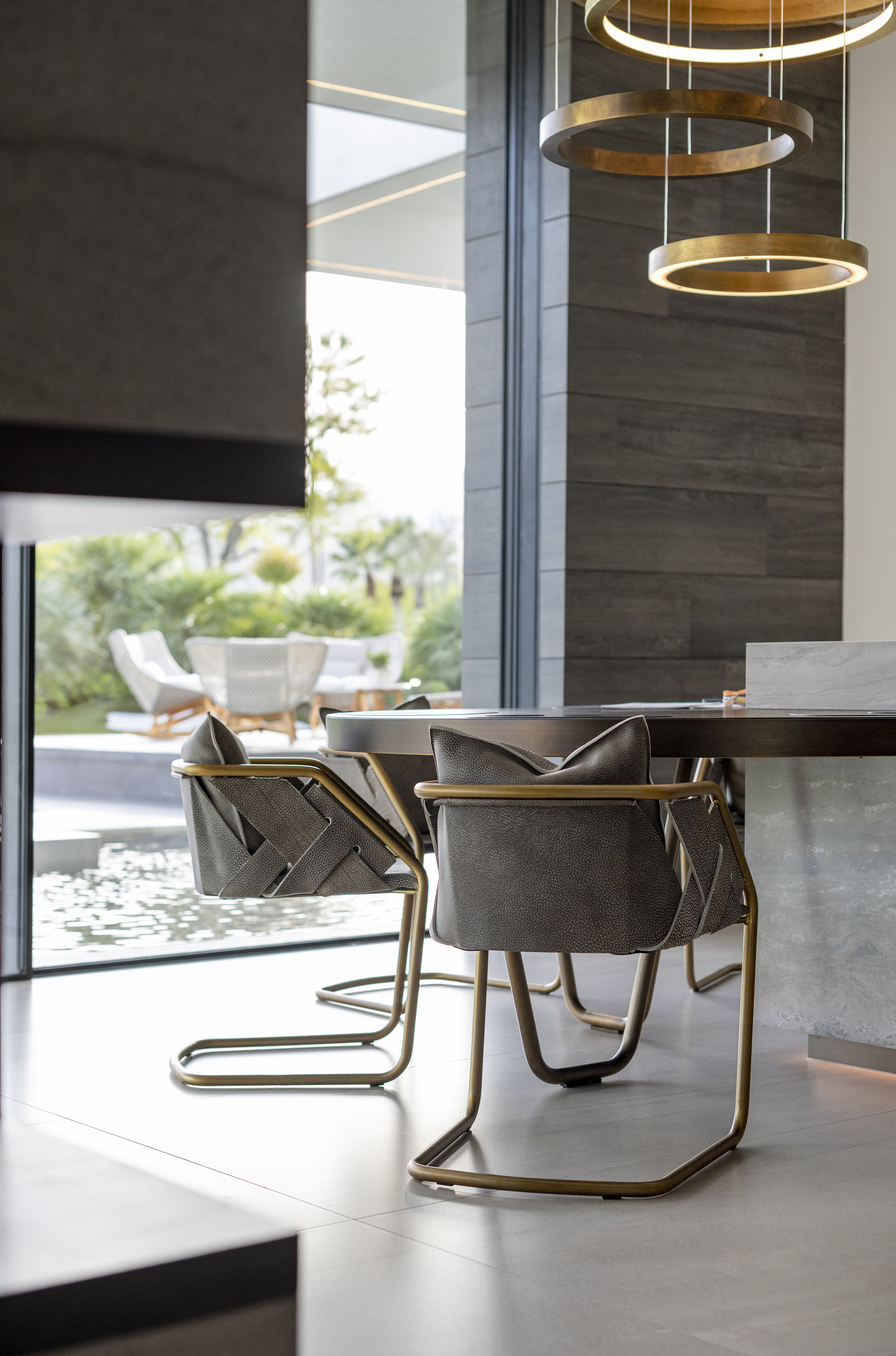 serenity, a luxury modern california desert home in indian wells — whipple russell architects