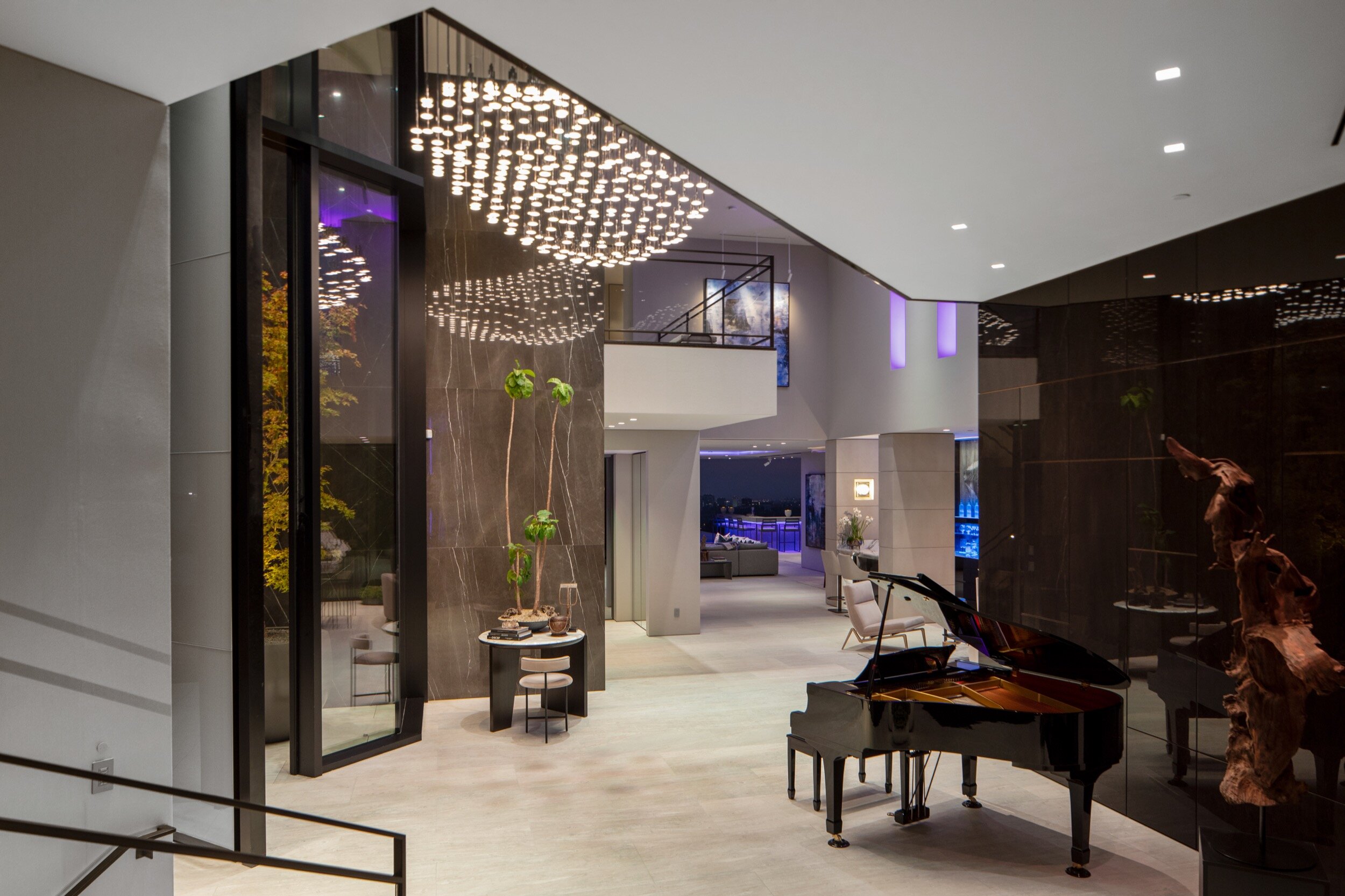 summitridge drive, a luxury hilltop estate in beverly hills with rooftop spa & guest house — whipple russell architects