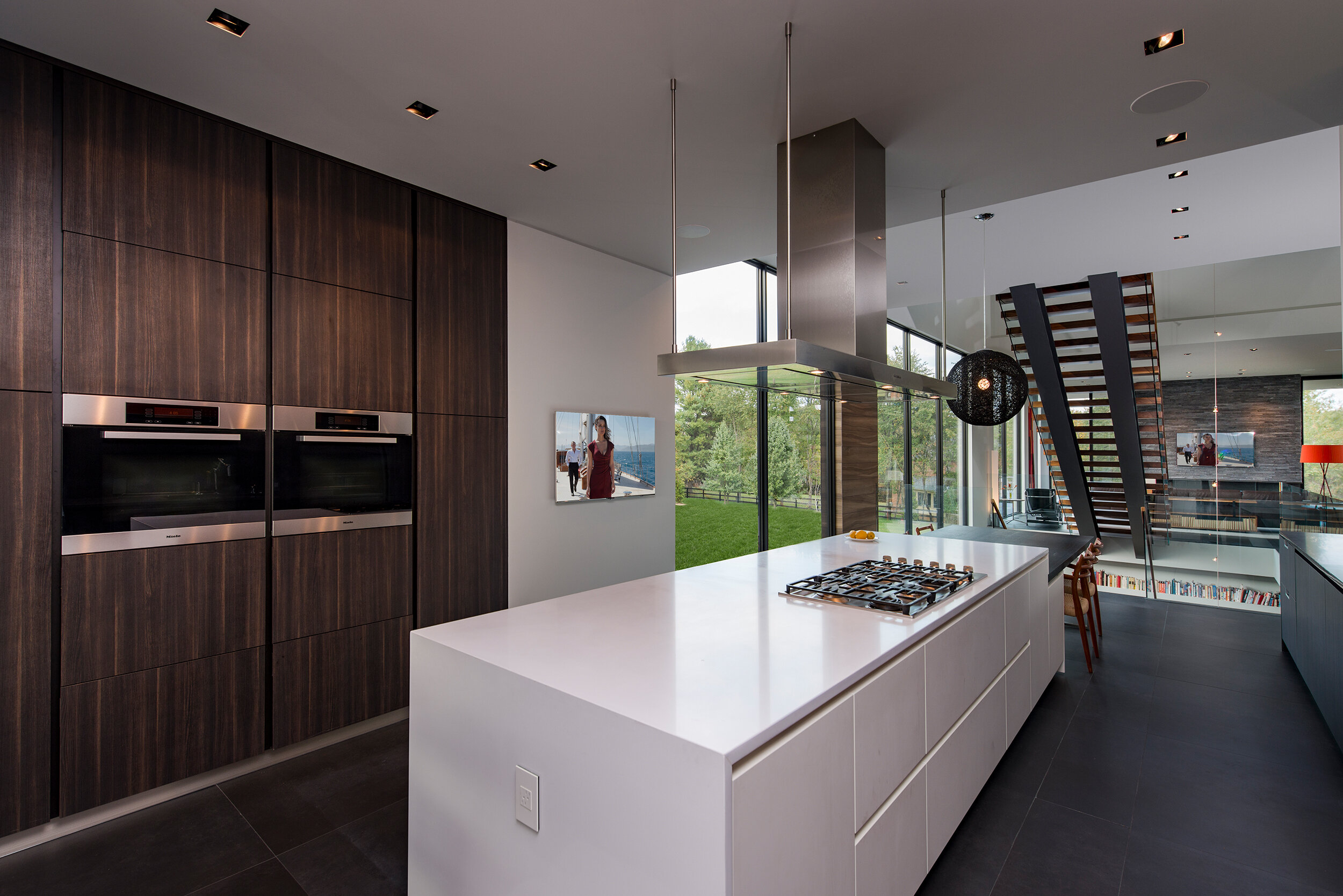 walker road, a modern family home in great falls, va with luxury geo — whipple russell architects